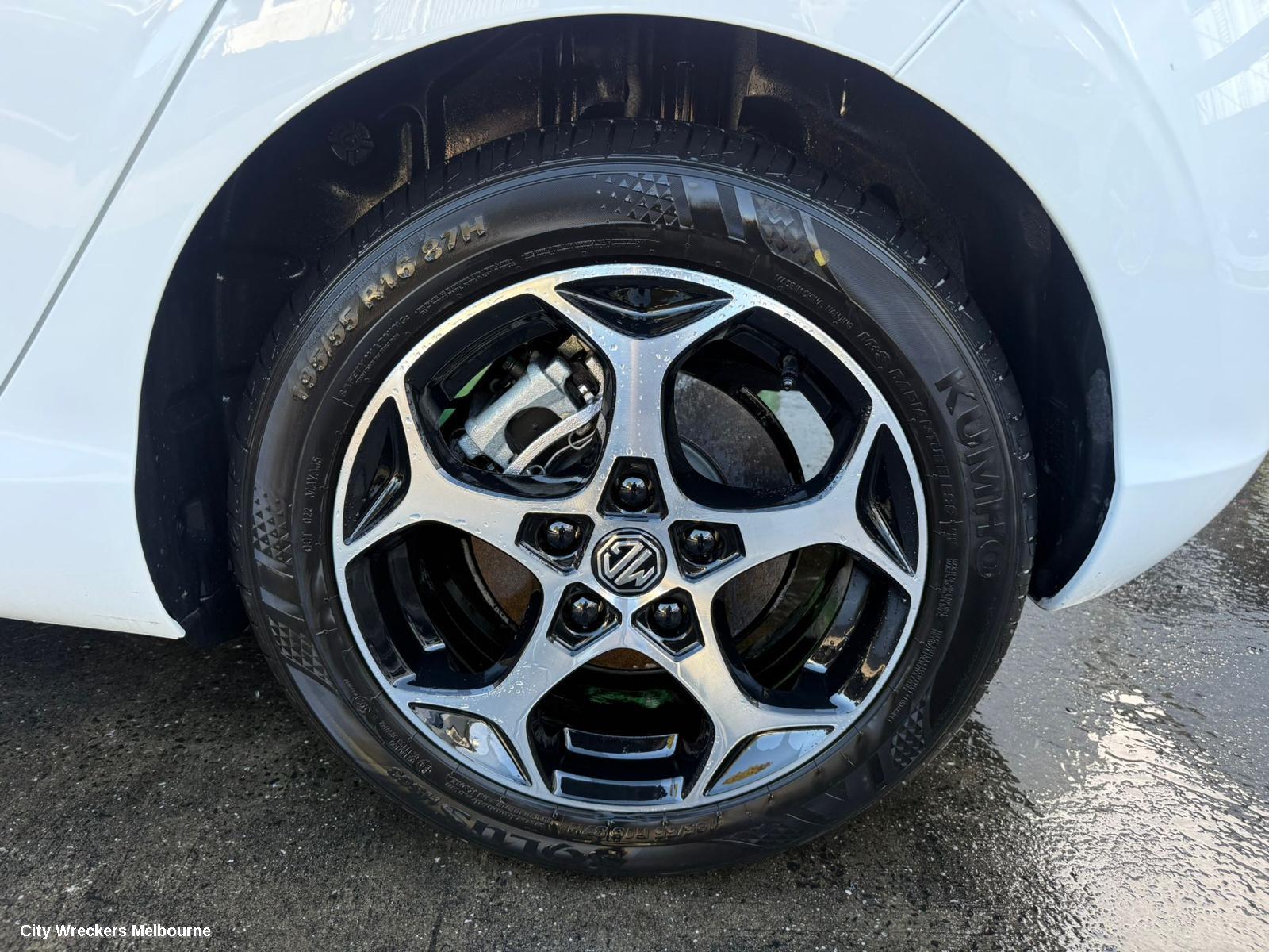 MG MG3 WHEEL MAG, FACTORY, 16IN, 5 Y SPOKE, BI-COLOUR, ZP22, 03/2024 ONWARDS - Image 1