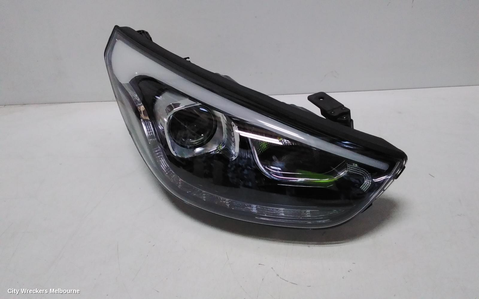 HYUNDAI IX35 RIGHT HEADLAMP, LM SERIES, KOREAN BUILT (VIN KMHJ), LED AT BOTTOM TYPE, 09/2013 - 01/2016 - Image 3