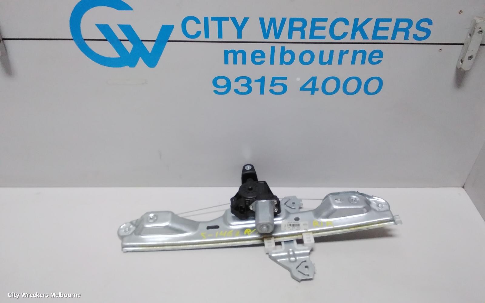 NISSAN QASHQAI RIGHT REAR WND REG/MOTOR, J11, 12/2013 - 07/2021 - Image 1