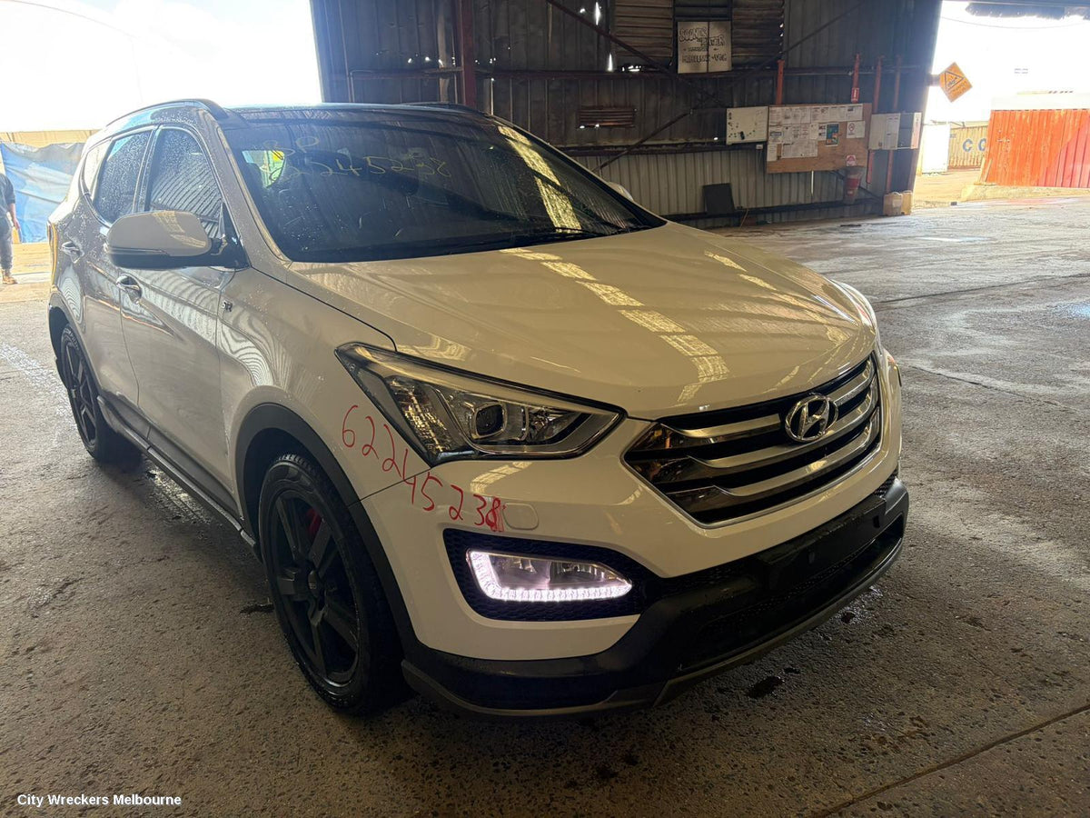 HYUNDAI SANTA FE LEFT DOOR MIRROR, DM, HIGHLANDER/SR, POWER FOLD, W/ AUTO DIP, W/ FLASHER (ON LOW MIRROR), 04/2014 - 05/2015 - Image 2