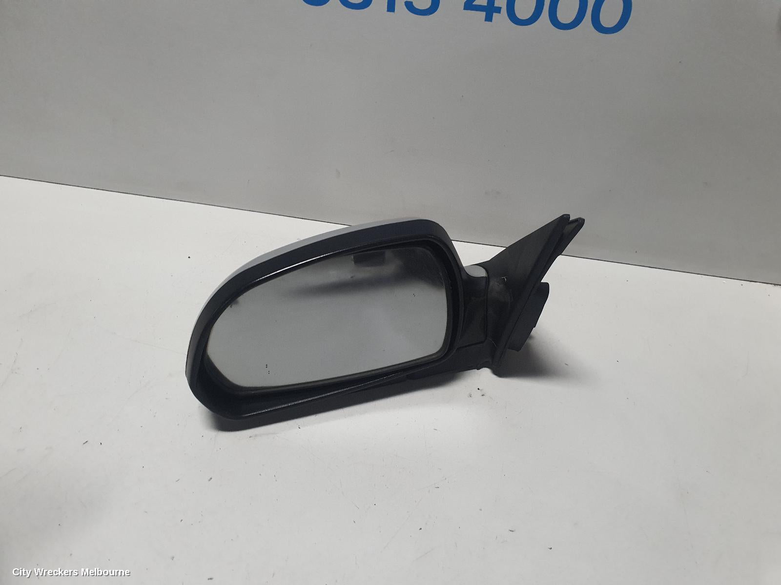 HYUNDAI ELANTRA LEFT DOOR MIRROR, XD, POWER, COLOUR CODED, 10/2003 - 07/2006 - Image 3