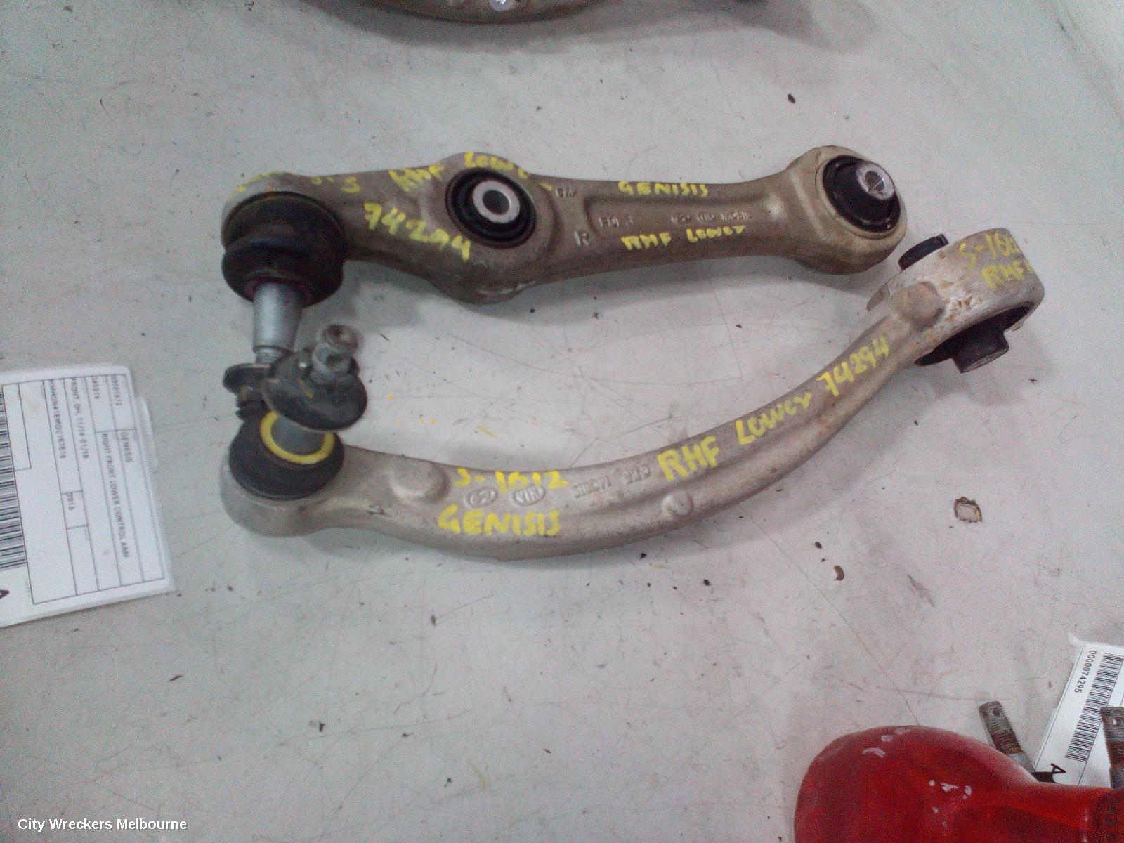 HYUNDAI GENESIS RIGHT FRONT LOWER CONTROL ARM, FRONT, DH, 11/2014 - 01/2018 - Image 2