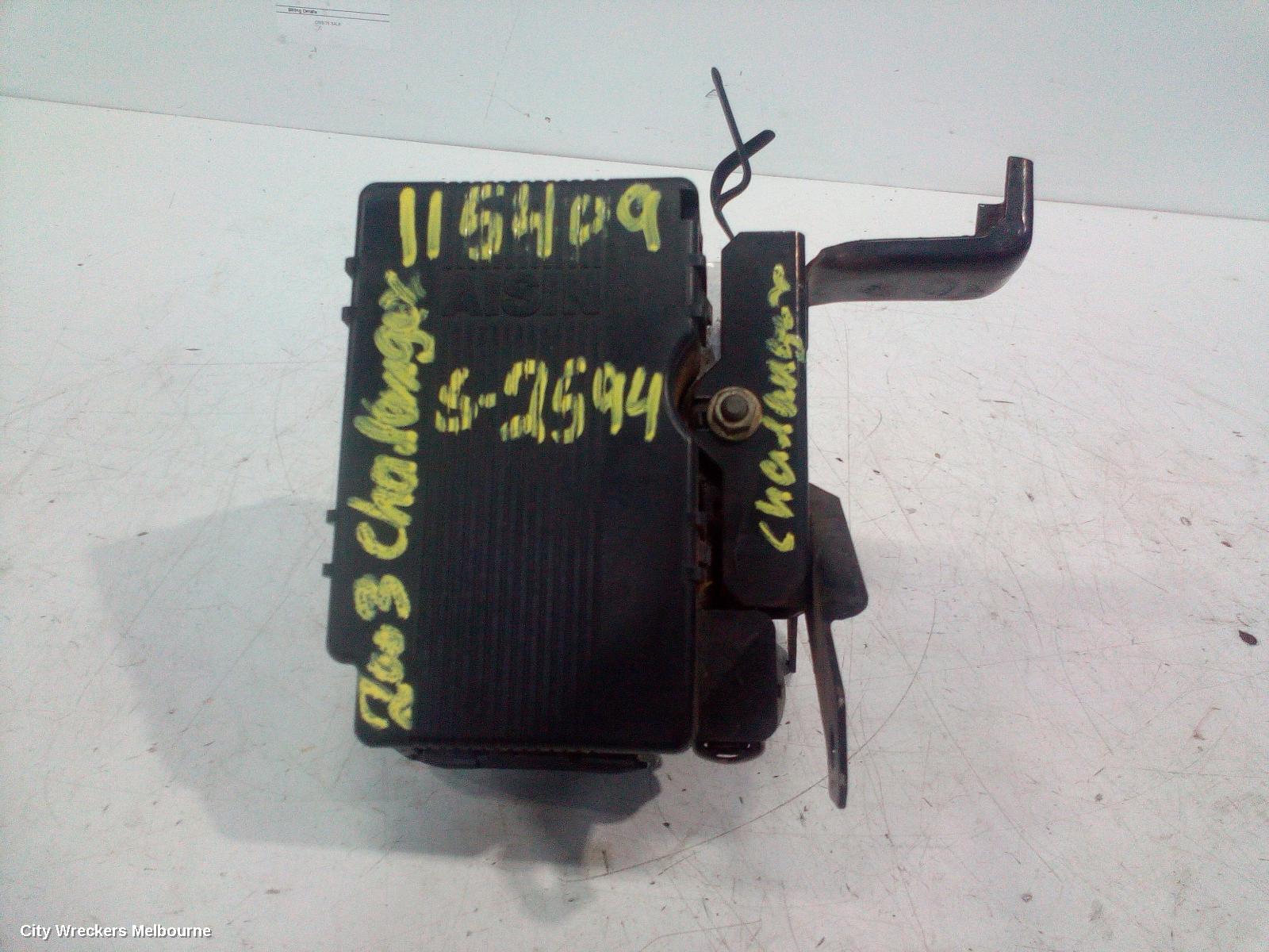 MITSUBISHI CHALLENGER ABS PUMP/MODULATOR, PA, 09/2000 - 01/2006 - Image 2