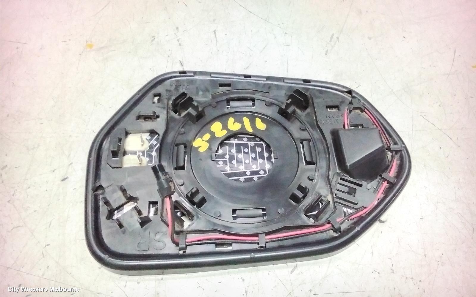 TOYOTA C-HR RIGHT DOOR MIRROR, GEN 1, POWER FOLD, HEATED, AUTO DIM, BLIND SPOT, COLOUR CODED TYPE, 10/2019 ONWARDS - Image 3