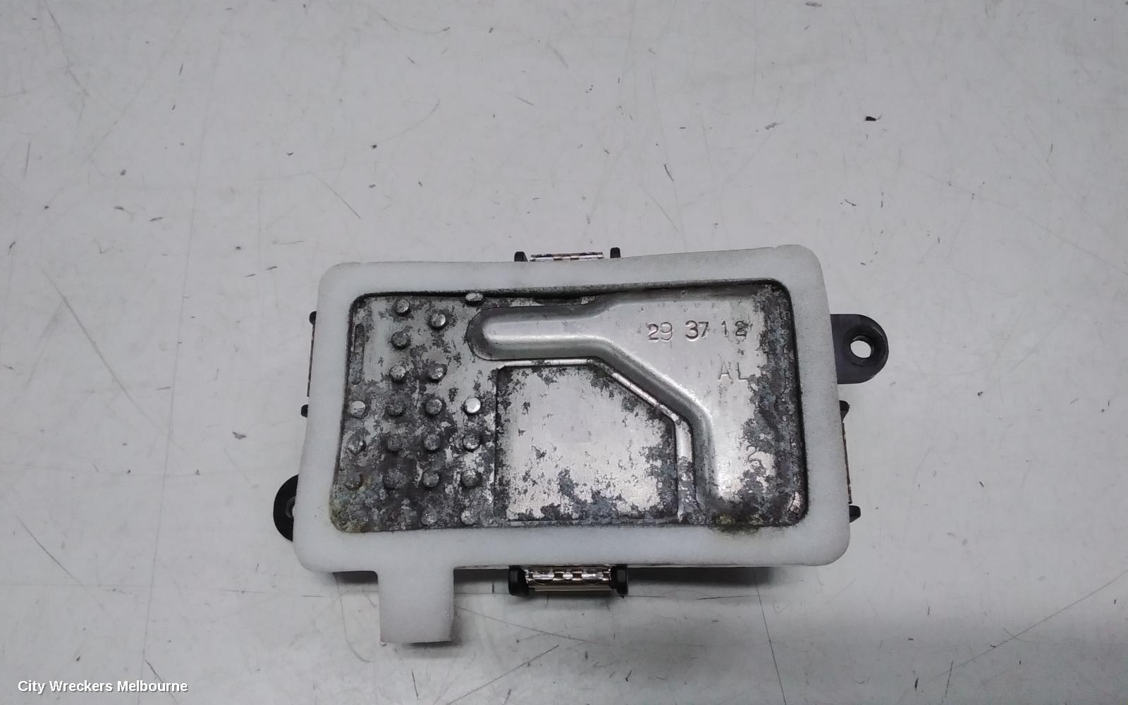 MERCEDES C CLASS FAN SPEED RESISTOR, W204/S204/C204, 10/2010 - 01/2015 - Image 1