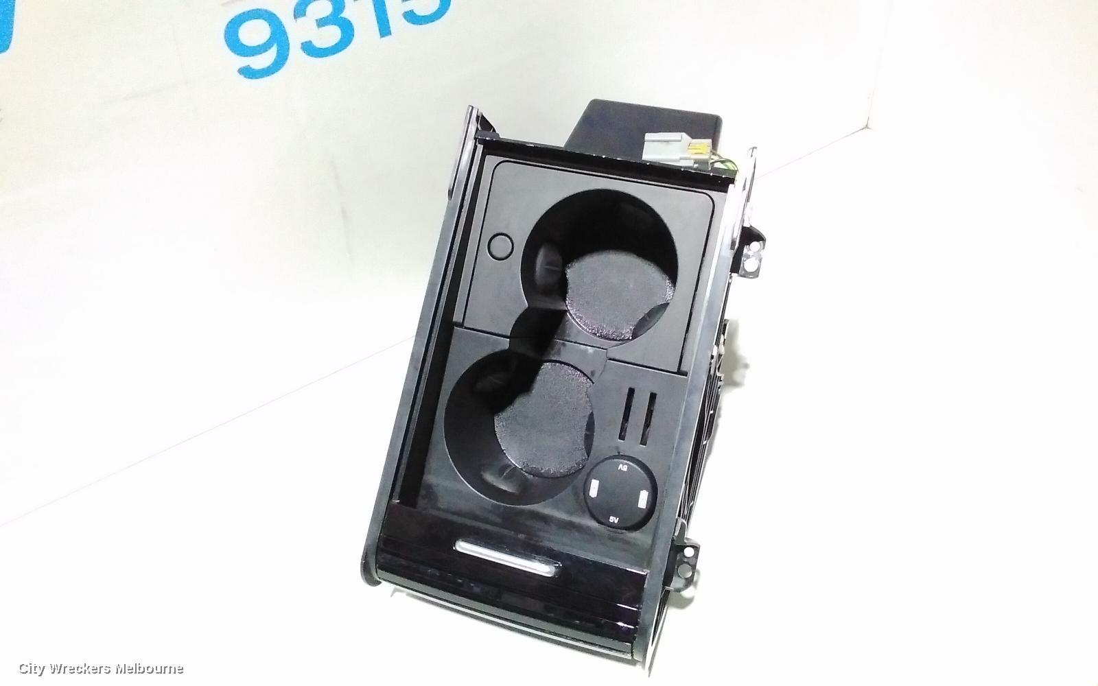 LAND ROVER DISCOVERY SPORT, L550, 01/2015 ONWARDS, CUP HOLDER: 82765 - Image 2