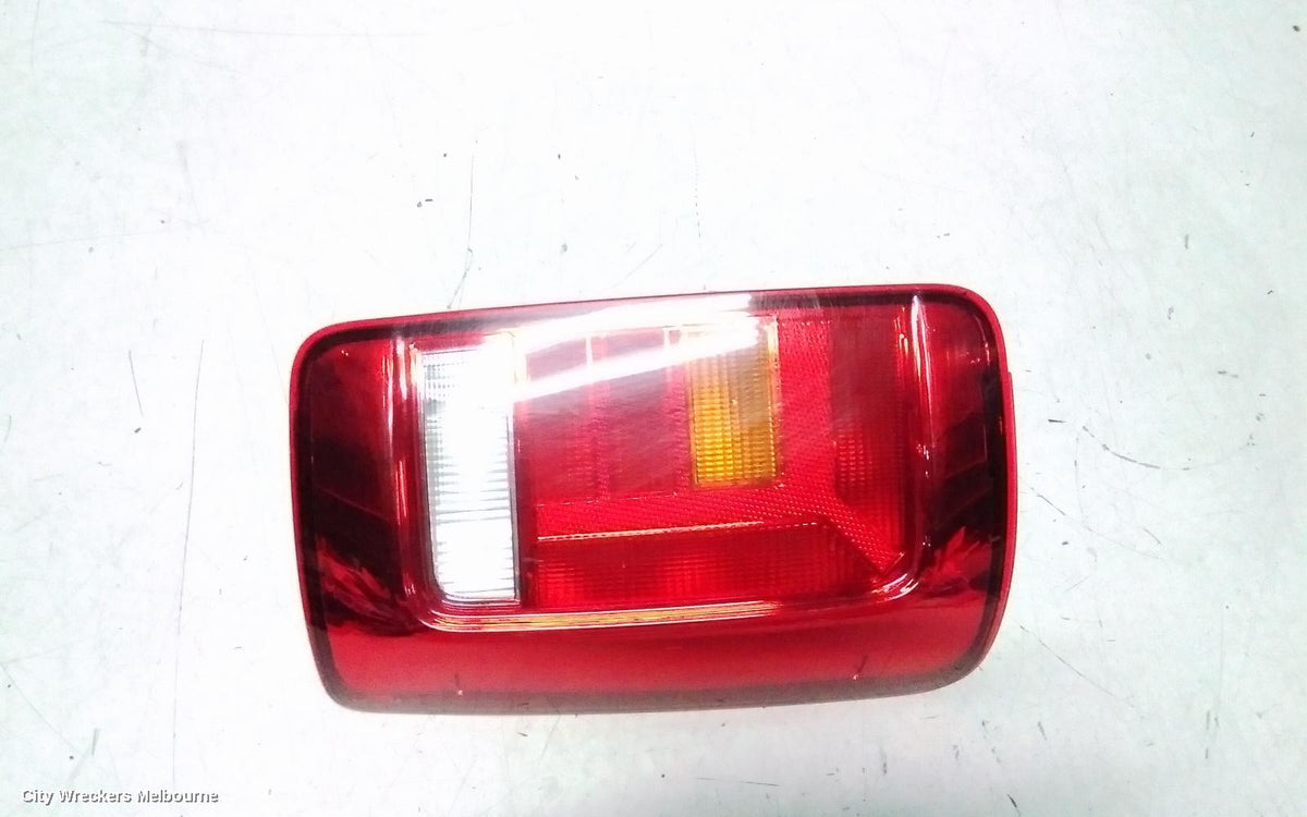 VOLKSWAGEN CADDY LEFT TAILLIGHT, 2KN, BARN DOOR TYPE, 07/2015 - 02/2021 - Image 3