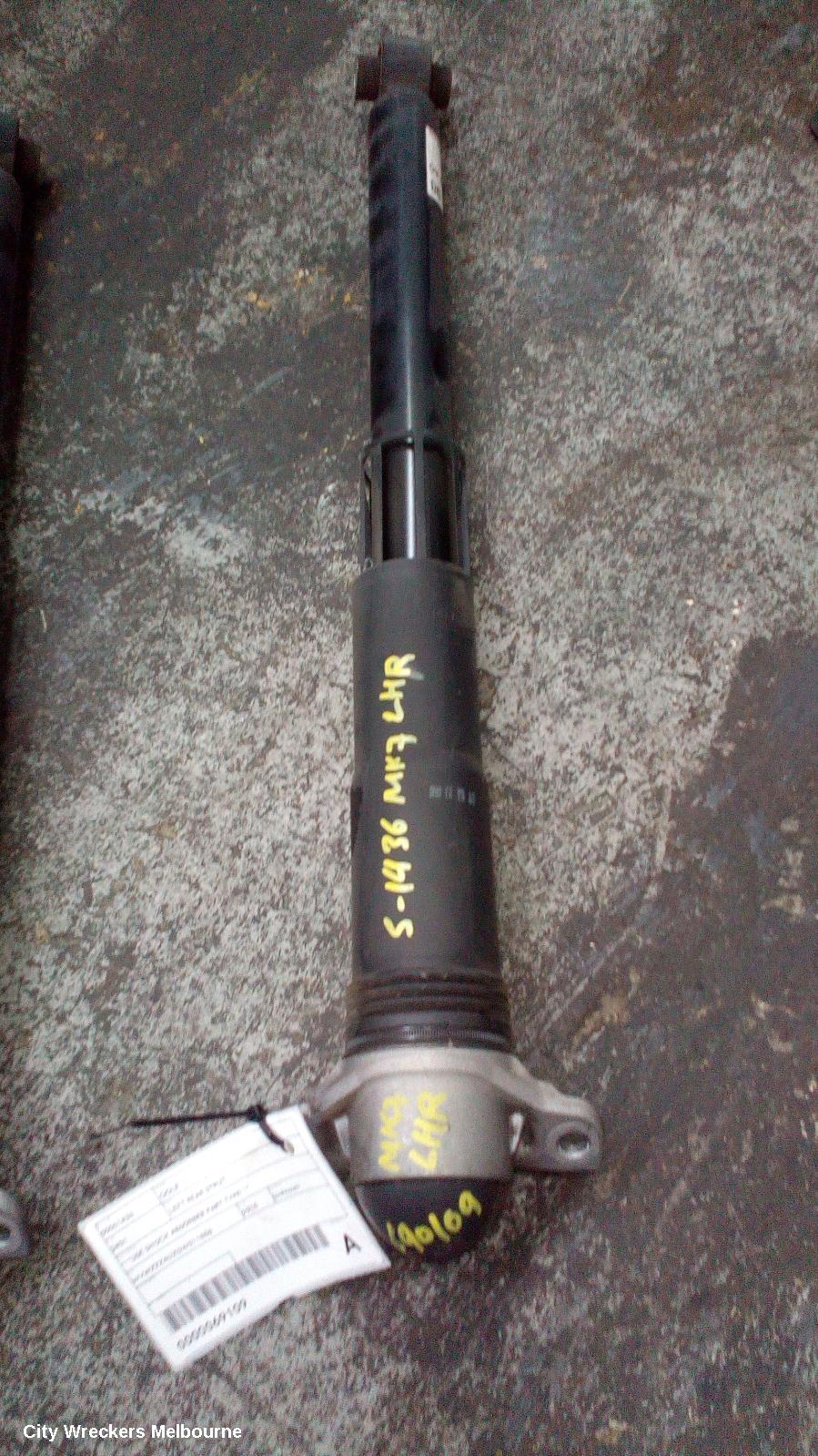 VOLKSWAGEN GOLF LEFT REAR STRUT, ***USE SHOCK ABSORBER PART TYPE*** - Image 2