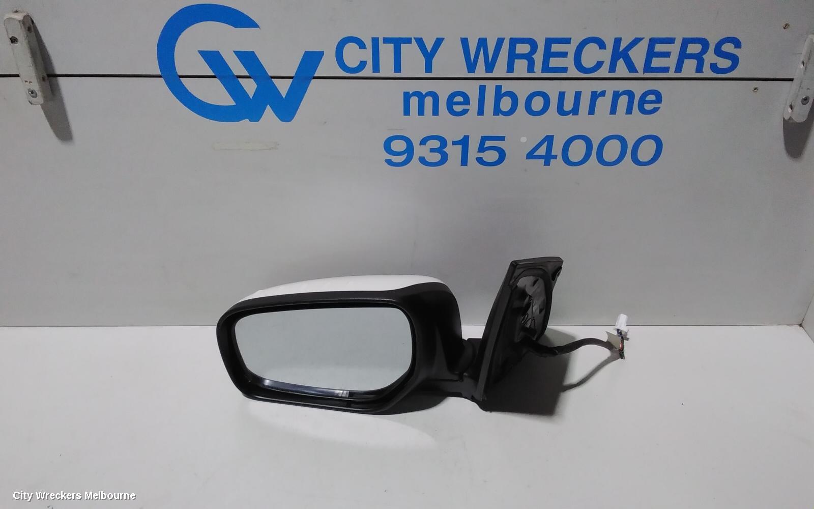 RENAULT KALEOS LEFT DOOR MIRROR, H45 09/2008 - 10/2011 - Image 1