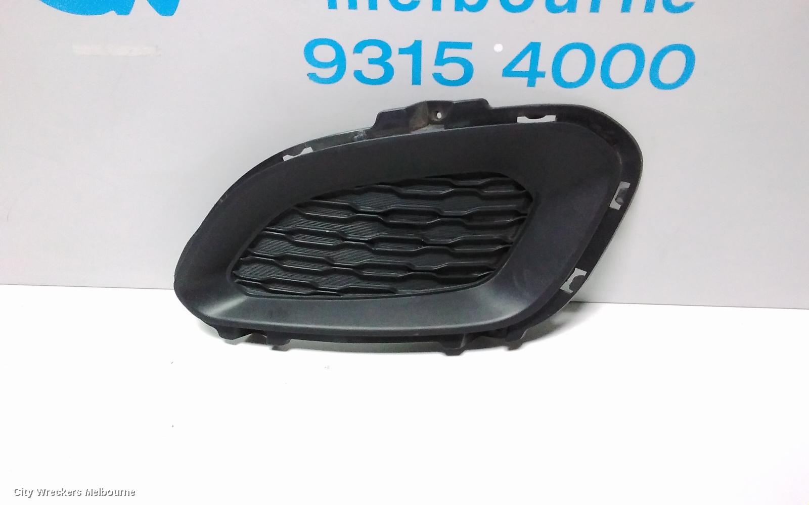 KIA RIO LEFT INDICATOR/FOG/SIDE, BUMPER FOGLAMP, UB, 3DR/5DR HATCH, 08/2011 - 10/2014 - Image 2