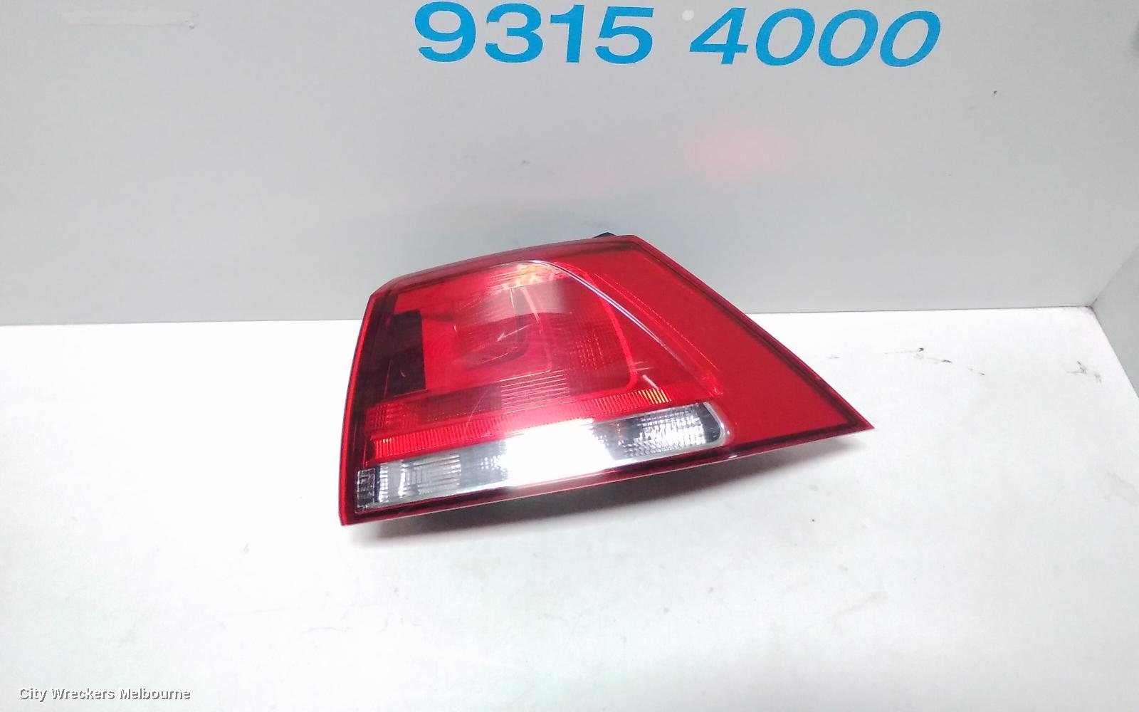 VOLKSWAGEN GOLF RIGHT TAILLIGHT, GEN 7, HATCH, STANDARD, NON LED TYPE, 03/2013 - 03/2017 - Image 3