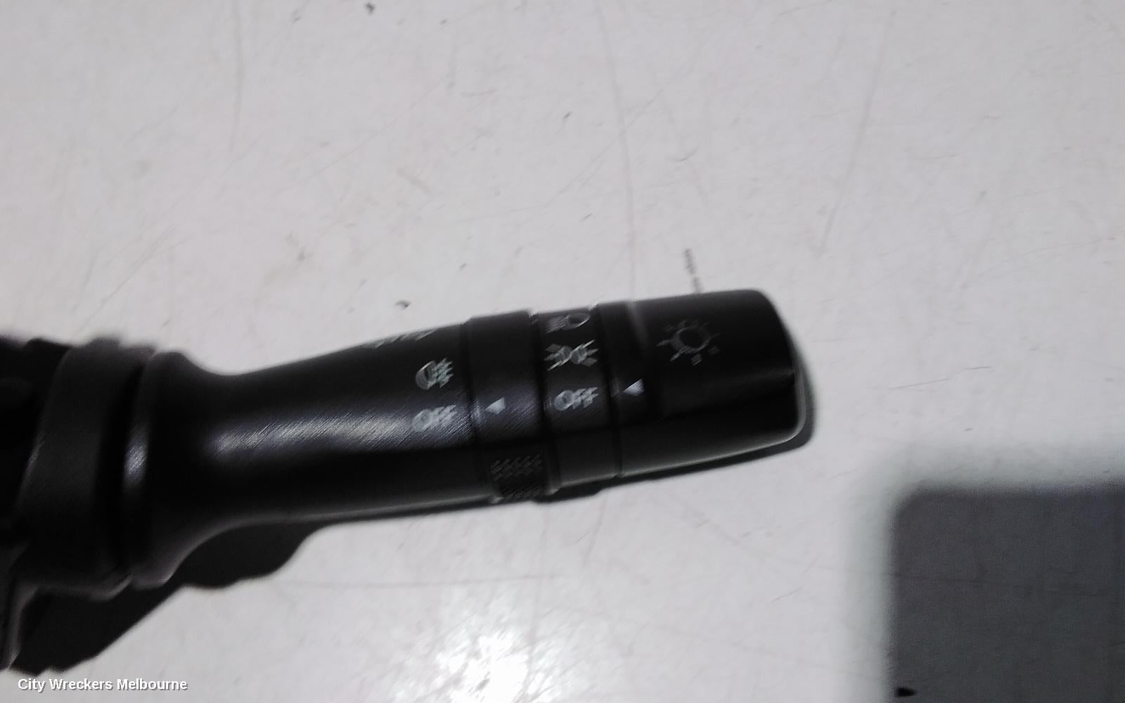 KIA CERATO COMBINATION SWITCH, FLASHER SWITCH, W/ FOGLAMP TYPE, TD, 10/2008 - 03/2013 - Image 3