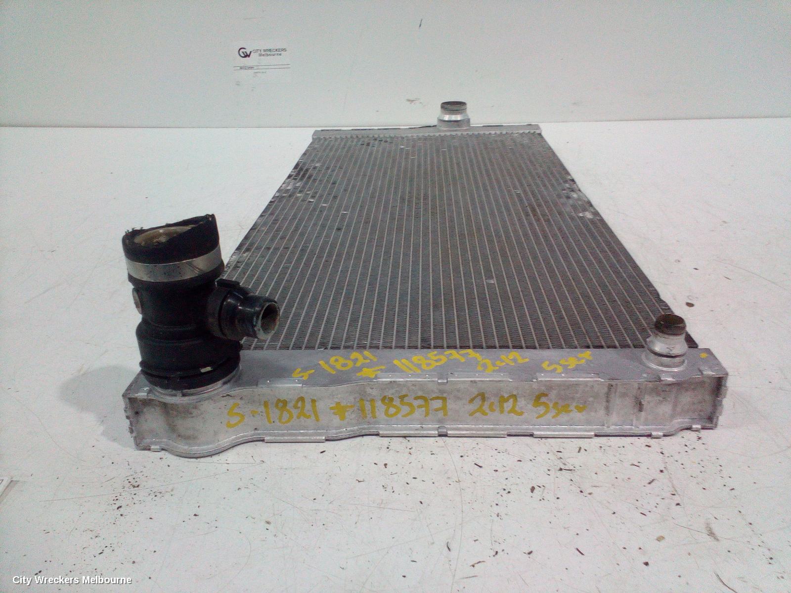 BMW 5 SERIES RADIATOR, AUTO, 2.0, F07/F10/F11, 05/2010 - 01/2017 - Image 2