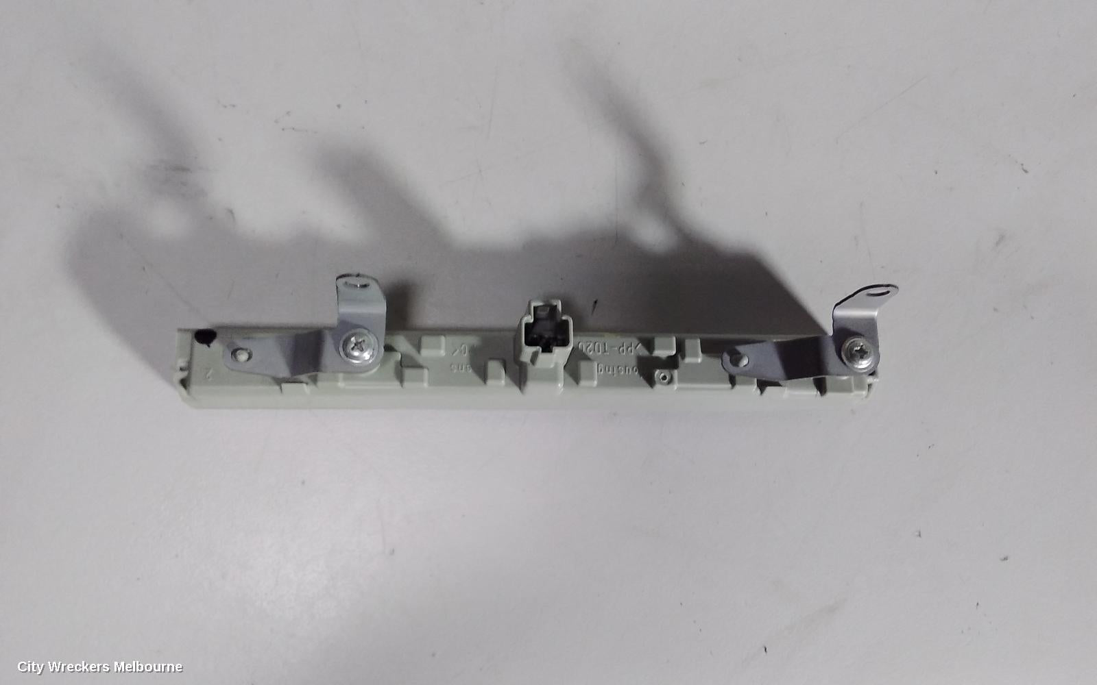 TOYOTA CAMRY HIGH LEVEL STOPLIGHT, XV50, 12/2011 - 05/2015 - Image 2