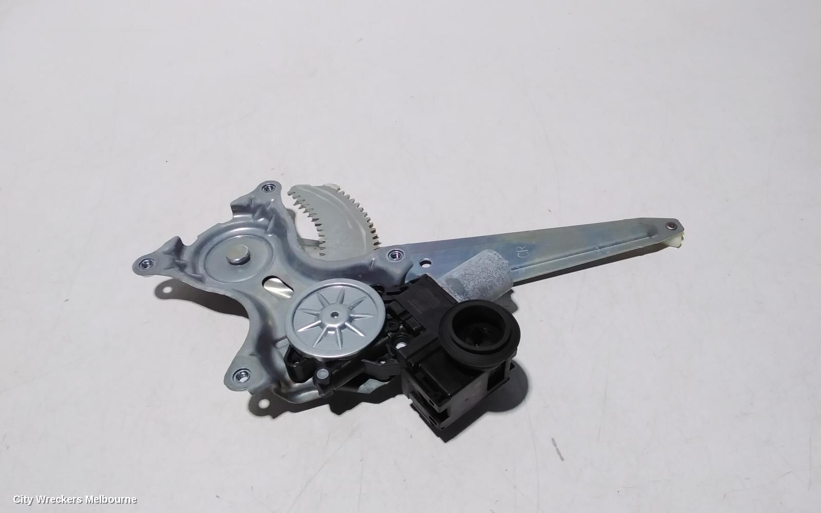 TOYOTA CAMRY RIGHT REAR WND REG/MOTOR, XV70, DOOR REG ASSY (REG AND MOTOR), 09/2017 ONWARDS - Image 1