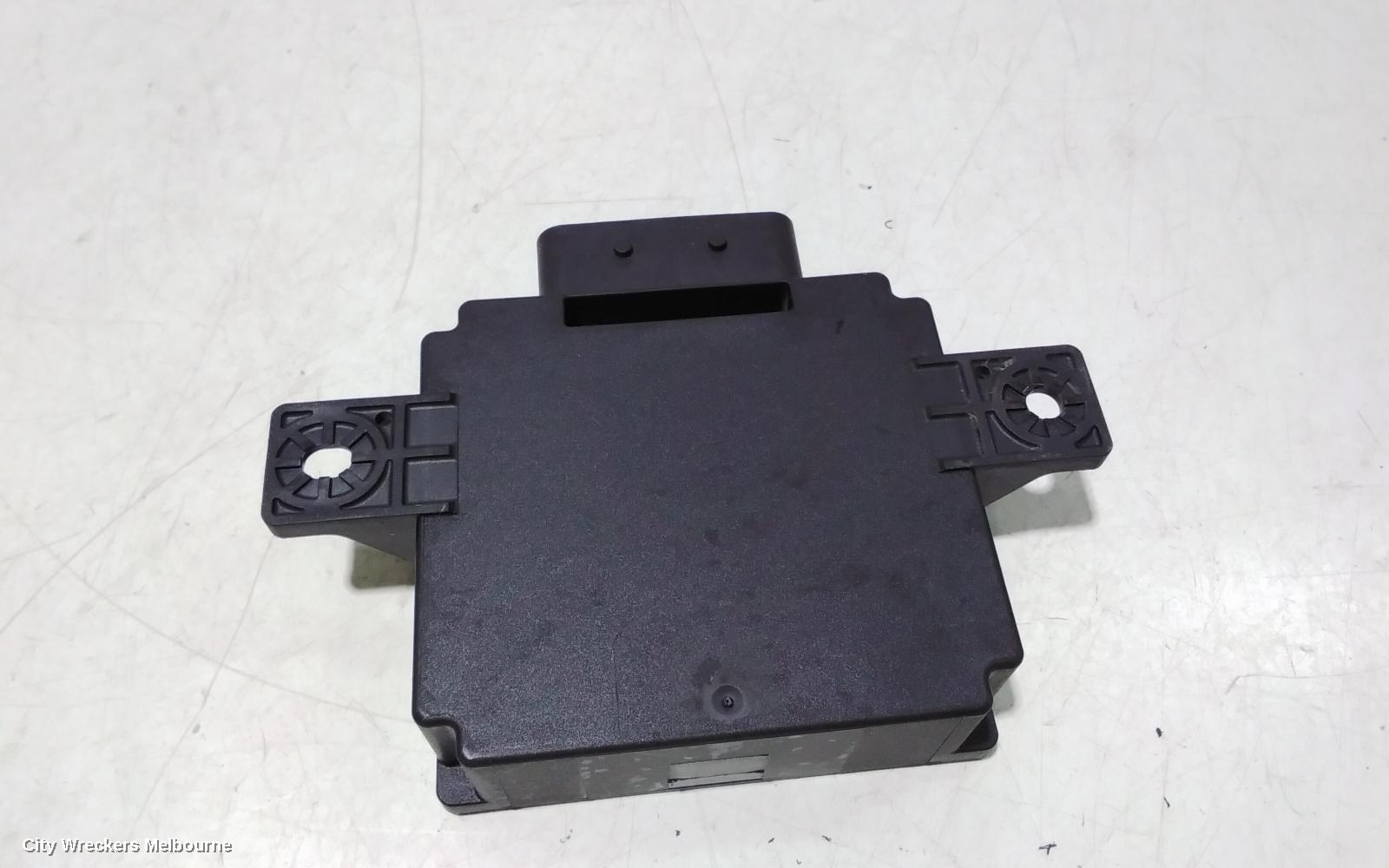 MAZDA CX3 ECU, BODY CONTROL MODULE, DK, 03/2015 ONWARDS - Image 3