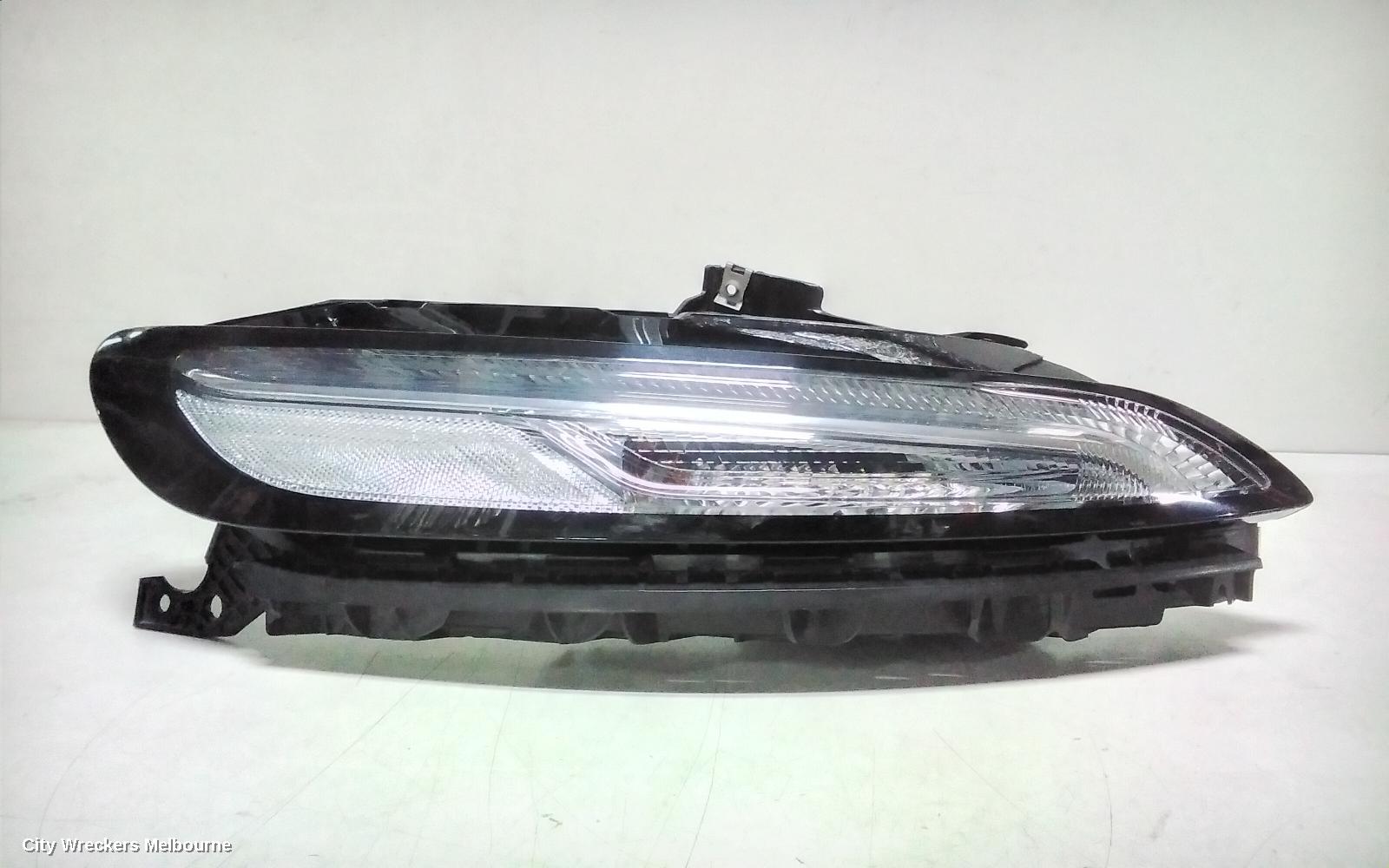 JEEP CHEROKEE RIGHT INDICATOR/FOG/SIDE, DAYTIME RUNNING LAMP, KL, 02/2014 - 03/2018 - Image 3