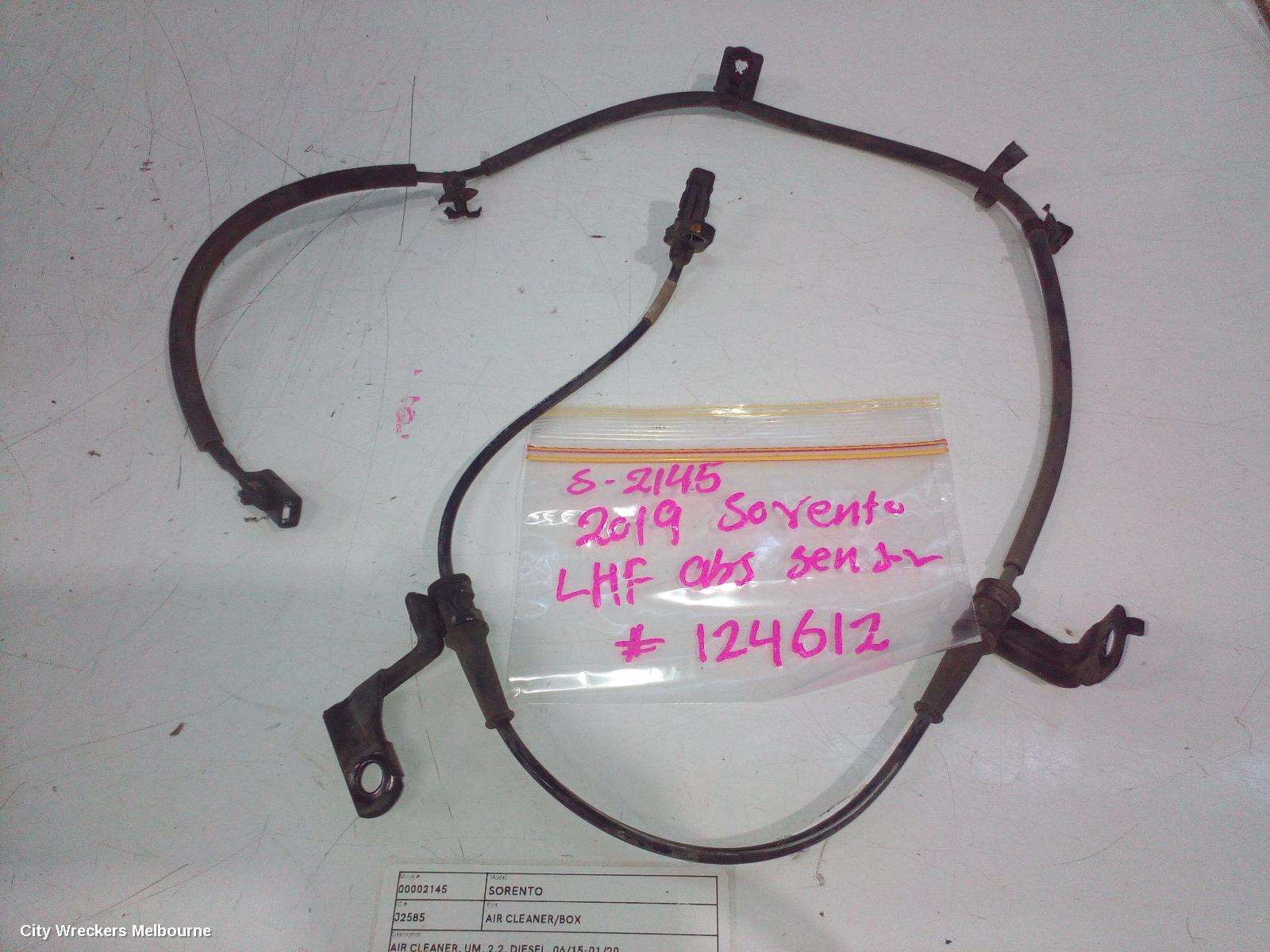 KIA SORENTO AIR CLEANER/BOX, AIR CLEANER, UM, 2.2, DIESEL, 06/2015 - 01/2020 - Image 2