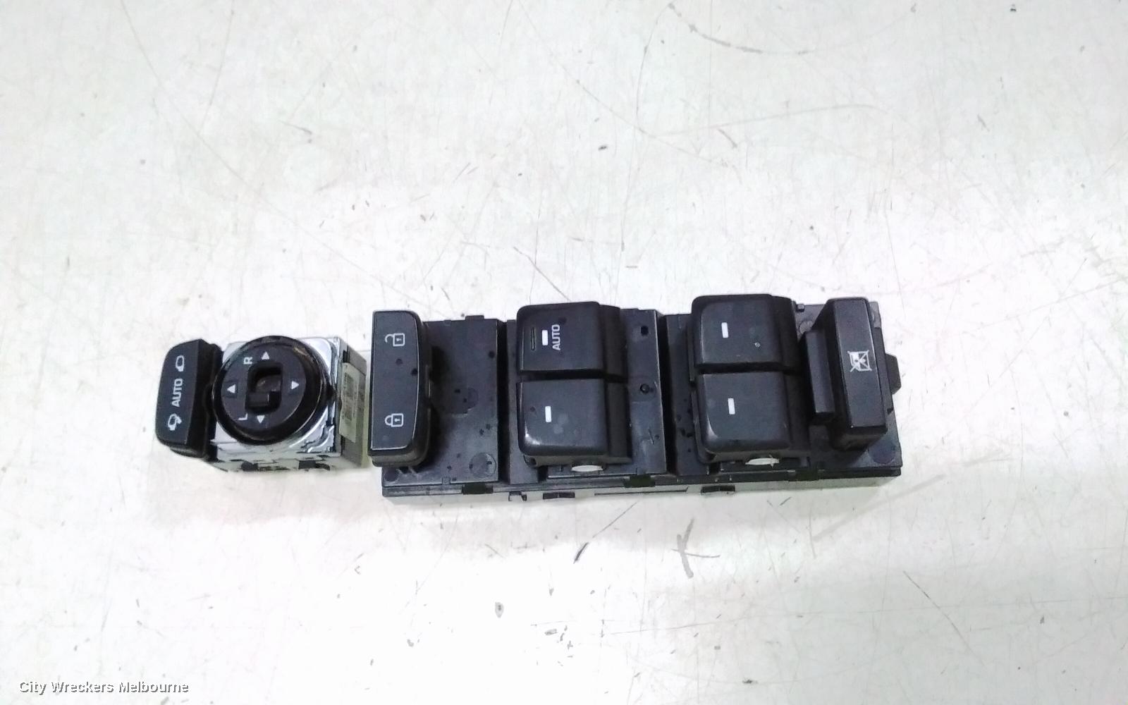 HYUNDAI SONATA PWR DR WIND SWITCH, RH FRONT (MASTER SWITCH), LF, 01/2015 - 01/2020 - Image 1