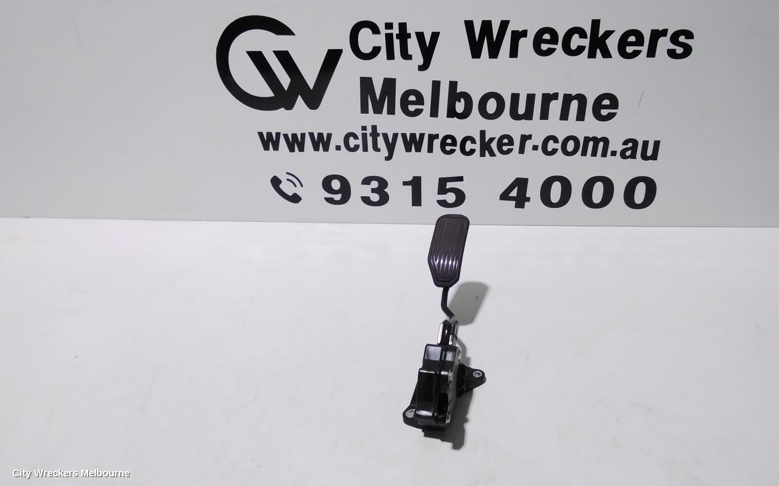 TOYOTA KLUGER PEDAL ASSEMBLY, XU50 SERIES, 03/2014 - 02/2021 - Image 1