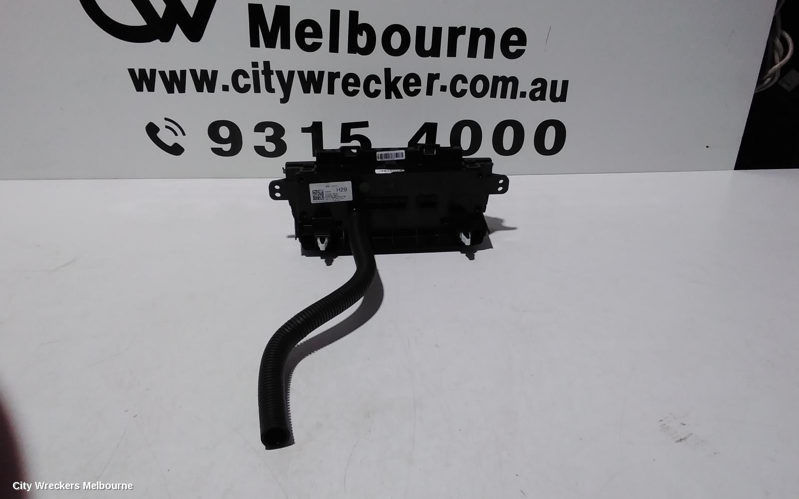 HYUNDAI KONA HEATER/AC CONTROLS, OS, 5 BUTTON, CLIMATE CONTROL TYPE, 09/2017 - 07/2023 - Image 3