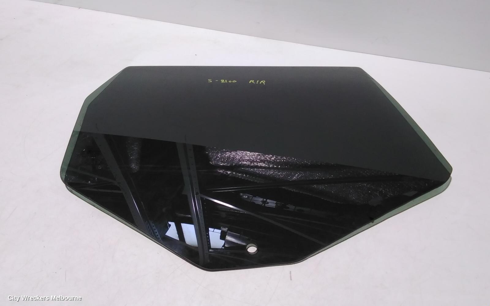JEEP GRANDCHEROKEE RIGHT REAR DOOR WINDOW, WK, TINTED, 10/2010 ONWARDS - Image 1