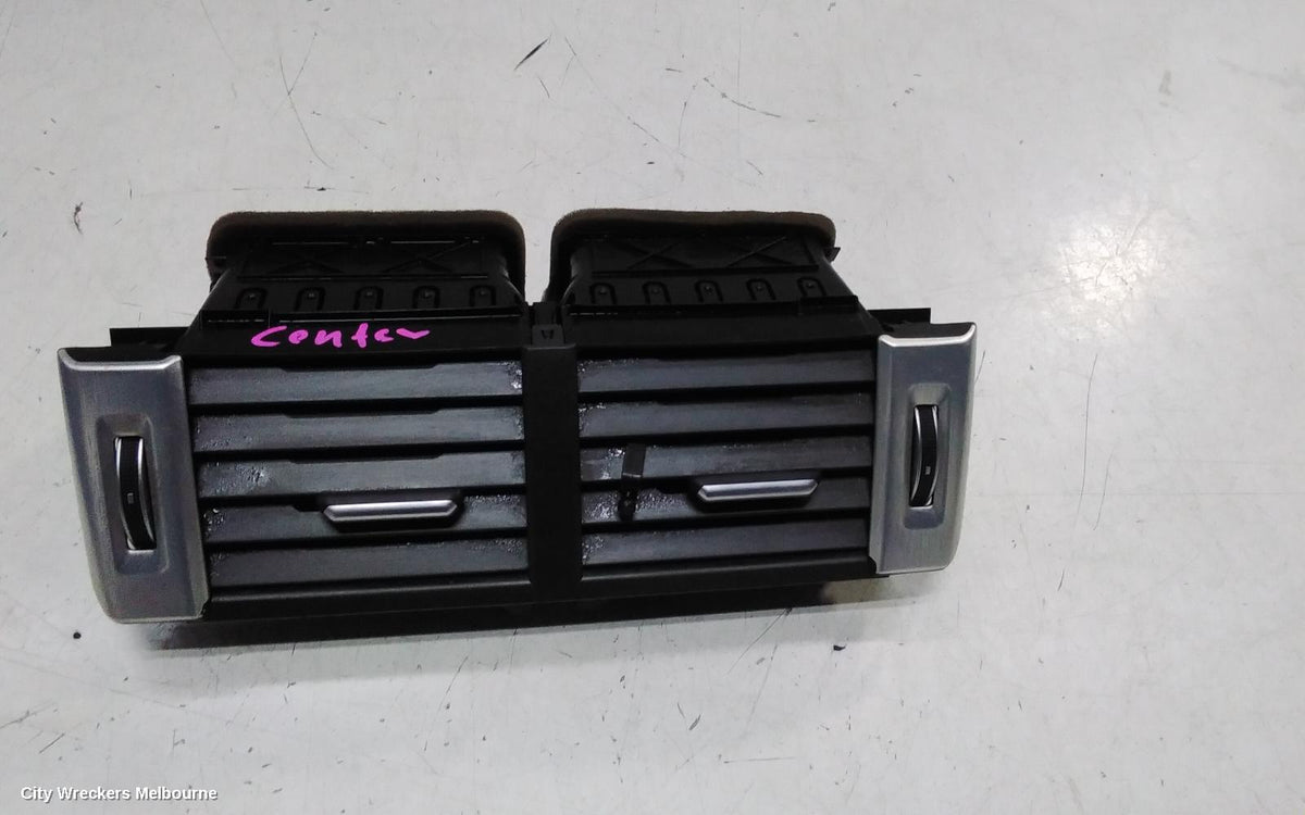 LAND ROVER RANGEROVER EVOQUE TRIM PANEL, L538, 11/2011 - 01/2019 - Image 1