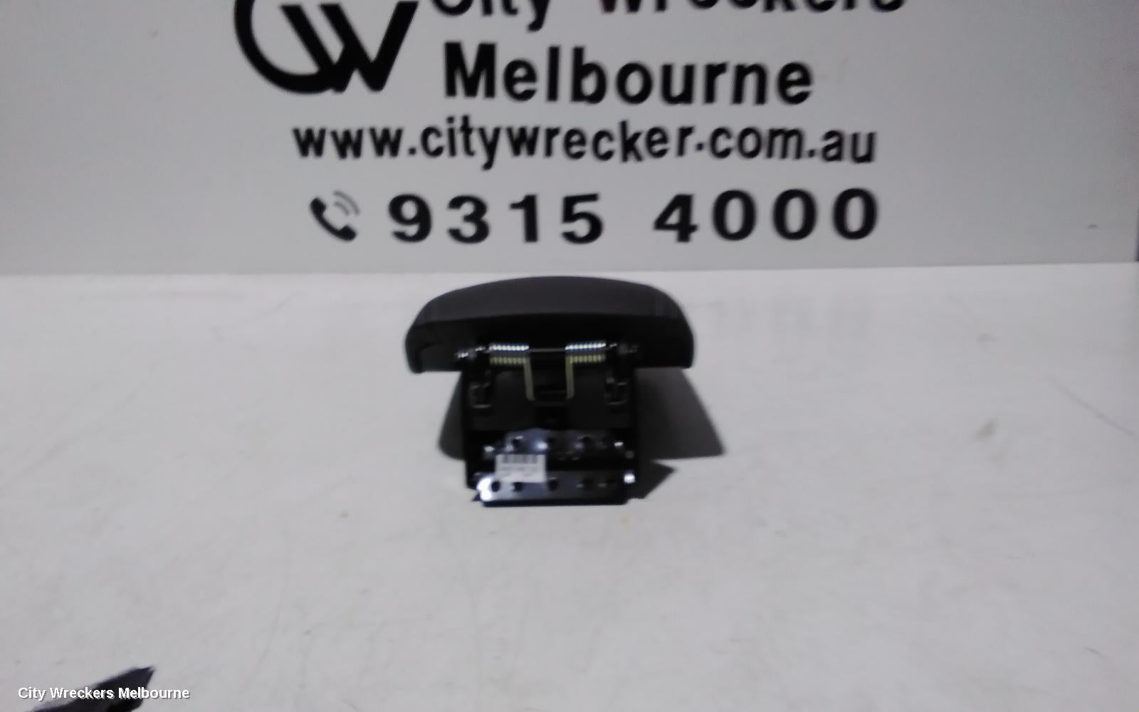 HYUNDAI I30 CONSOLE, PD, HATCH, 03/2017 ONWARDS - Image 3