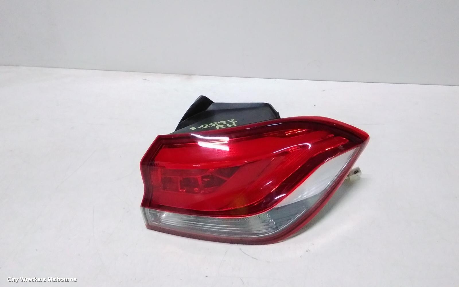 HYUNDAI I30 RIGHT TAILLIGHT, IN BODY, PD, HATCH (S.KOREA VIN KMHH), STANDARD, LED TYPE, 03/2017 ONWARDS - Image 1
