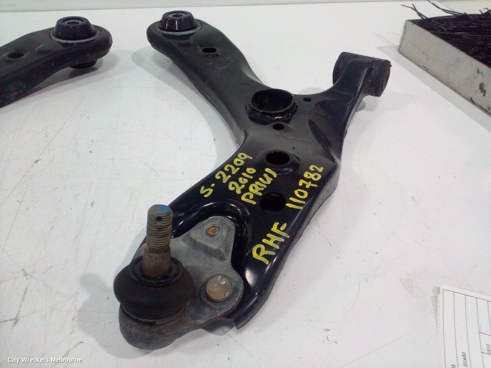 TOYOTA PRIUS RIGHT FRONT LOWER CONTROL ARM, ZVW30R, 07/2009 - 12/2015 - Image 1