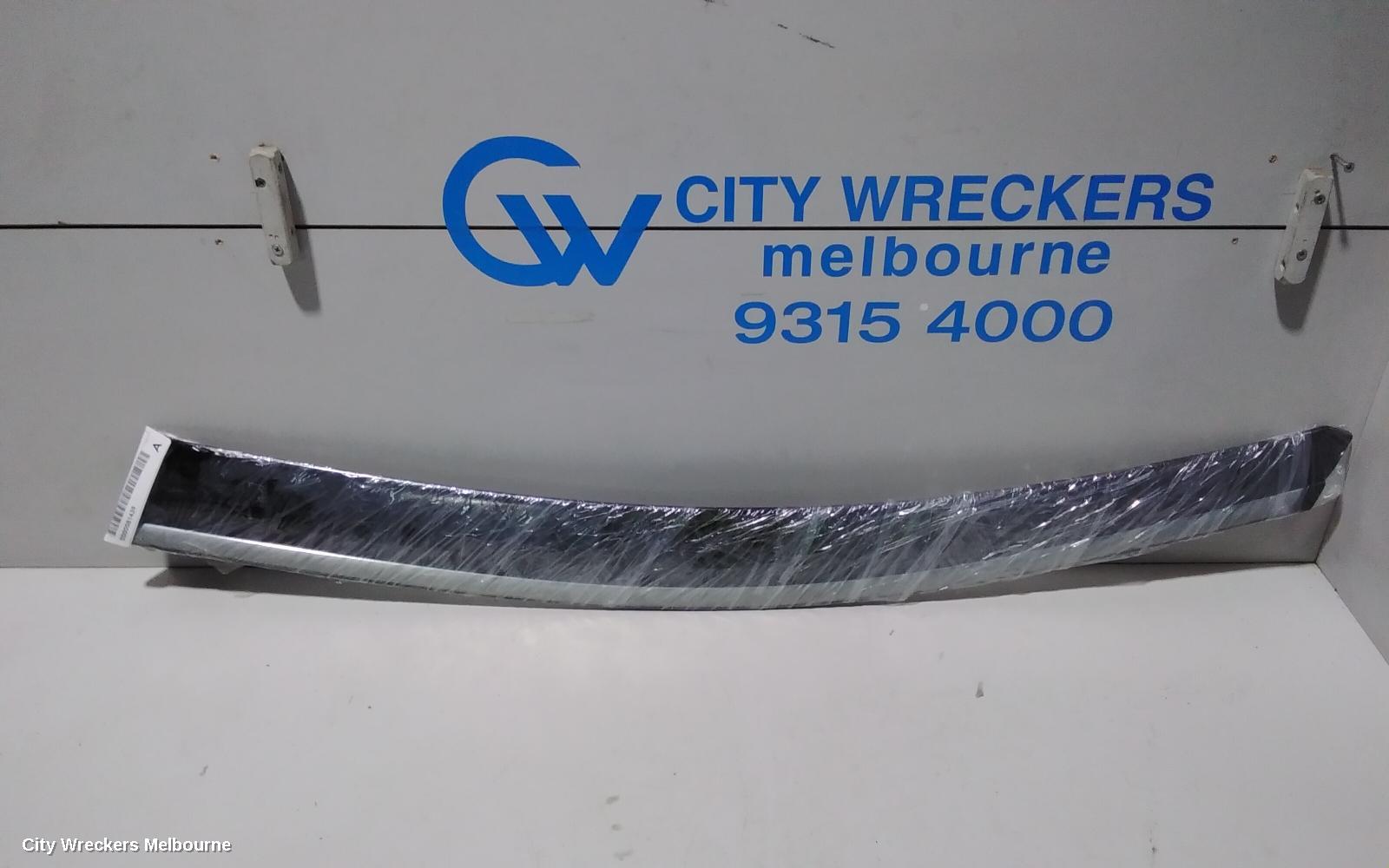 HONDA CRV WEATHER SHIELD - Image 3