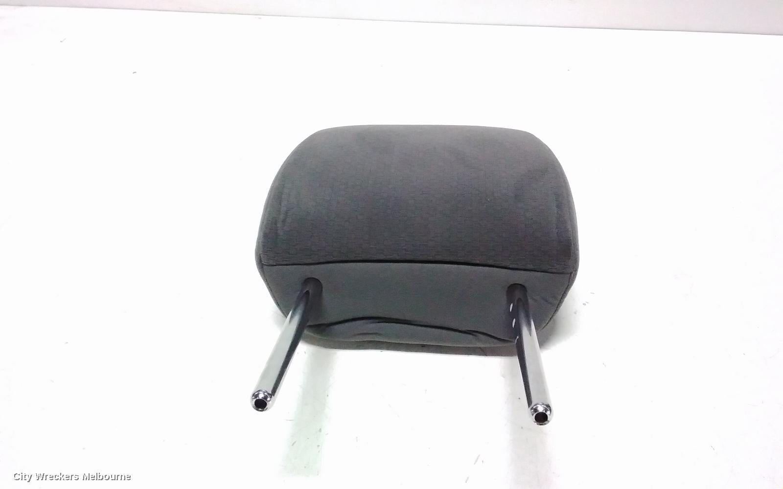 TOYOTA PRADO HEADREST, 150 SERIES, RH FRONT, CLOTH, GREY, FJ10 TRIM CODE, 08/2009 - 07/2013 - Image 1
