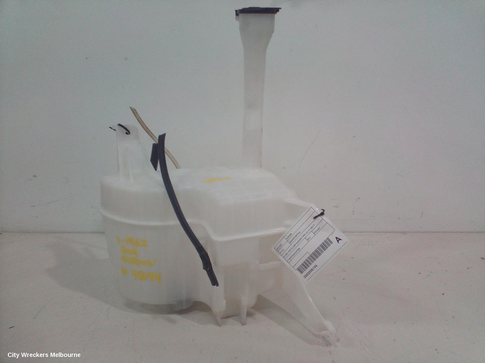 TOYOTA AURION WASHER BOTTLE, GSV50R, NON H/LAMP WASHER TYPE, 02/2012 - 08/2017 - Image 3
