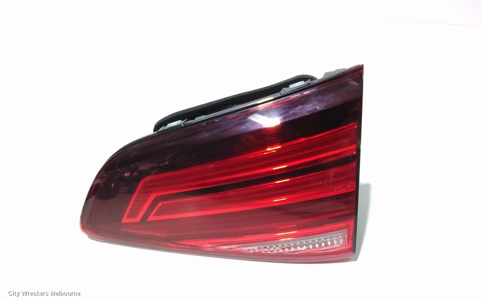 VOLKSWAGEN GOLF REAR GARNISH, TAILGATE LAMP (RH SIDE), GEN 7, HATCH, STANDARD/GTI, 03/2017 - 08/2020 - Image 1