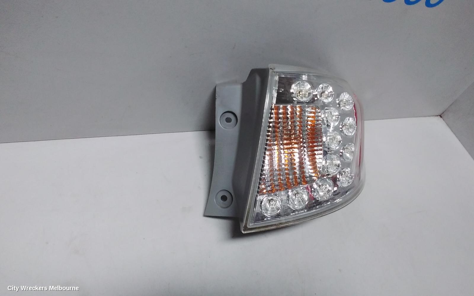 SUBARU IMPREZA RIGHT TAILLIGHT, G3, HATCH, IN BODY, 04/2007 - 11/2011 - Image 3