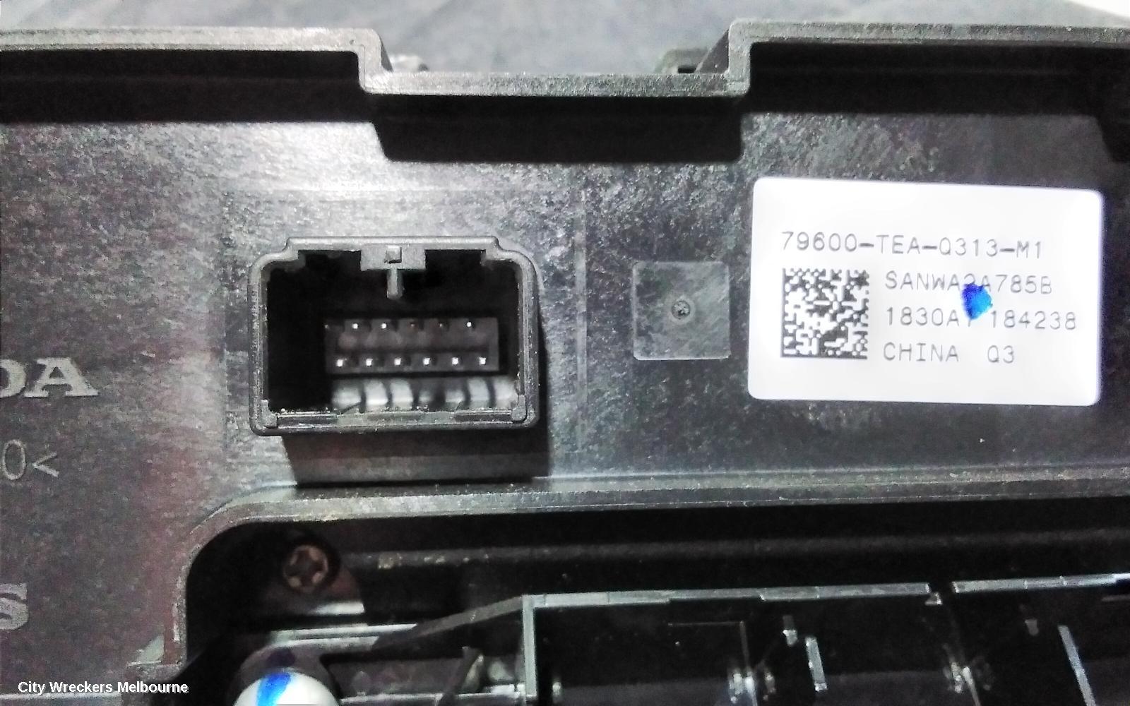 HONDA CIVIC HEATER/AC CONTROLS, 10TH GEN, SINGLE ZONE CLIMATE CONTROL TYPE, 05/2016 - 08/2021 - Image 3
