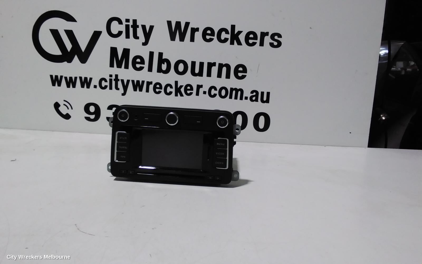 VOLKSWAGEN TRANSPORTER RADIO/CD/DVD/SAT/TV, TOUCHSCREEN NAVIGATION (RNS315), T5, 03/2010 - 06/2015 - Image 1