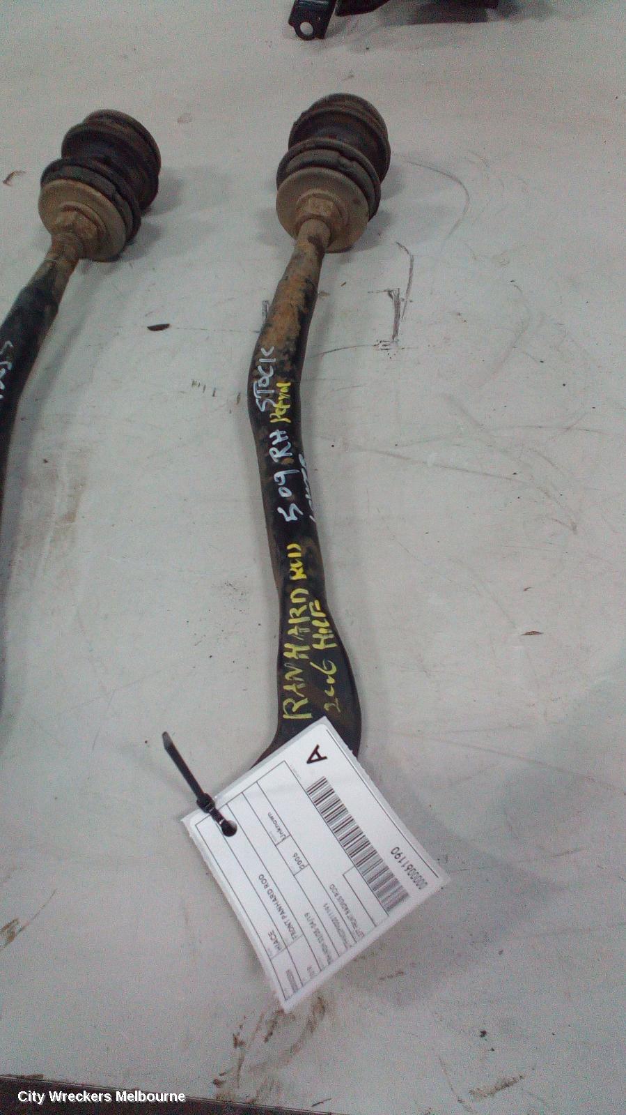 TOYOTA HIACE FRONT PANHARD ROD, TRH/KDH 03/2005 - 04/2019 - Image 1