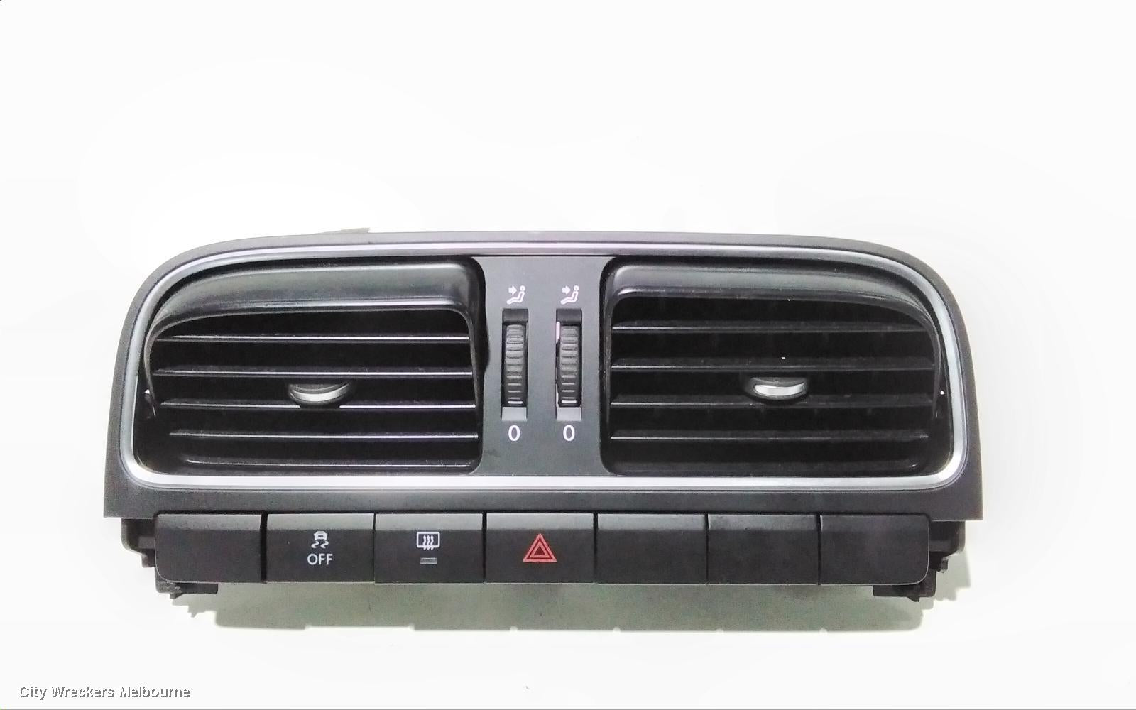 VOLKSWAGEN POLO, 6R, 05/2010 - 09/2017, CENTER AIRVENT: 87740 - Image 2