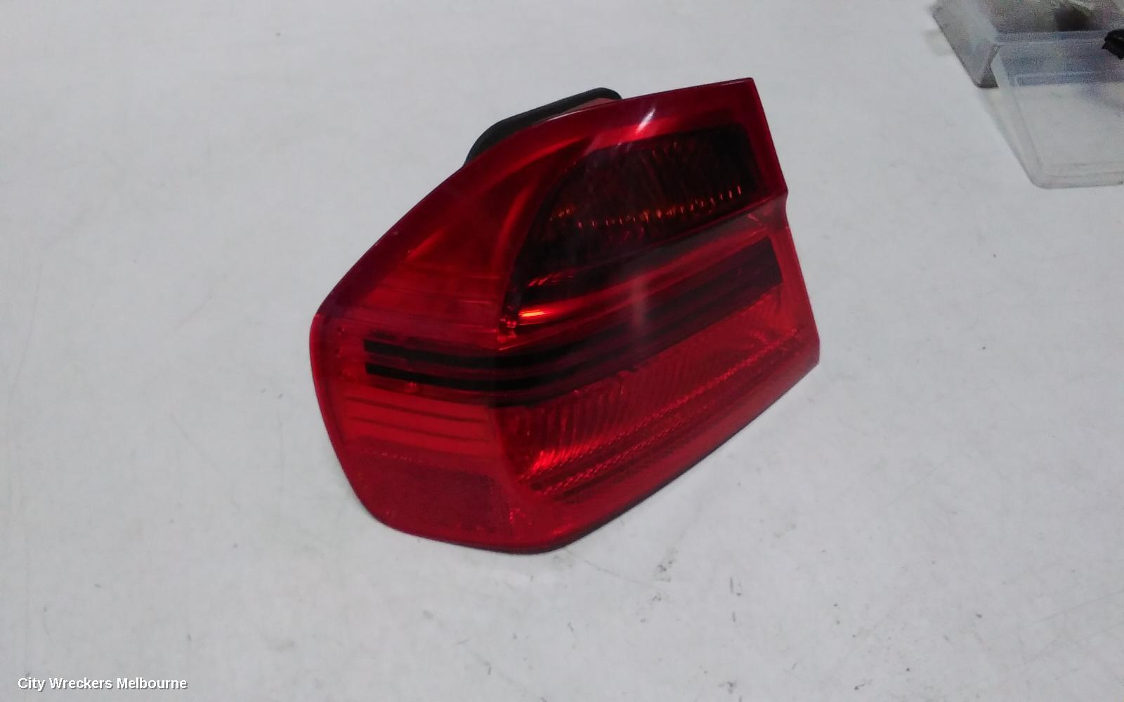 BMW 3 SERIES LEFT TAILLIGHT, E90, SEDAN, NON LED TYPE, 03/2005 - 10/2008 - Image 3