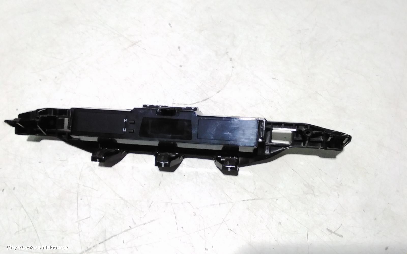 TOYOTA KLUGER CLOCK, XU50 SERIES, 03/2014 - 02/2021 - Image 3