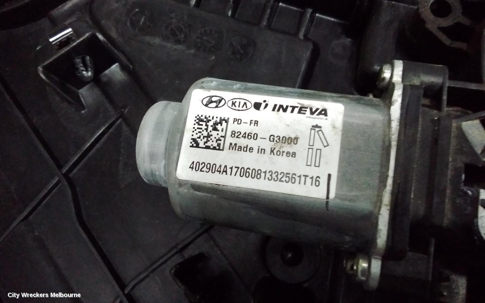HYUNDAI I30 RIGHT FRONT WINDOW REG/MOTOR, PD, HATCH, DOOR REG ASSY (REG AND MOTOR), 03/2017 ONWARDS - Image 3