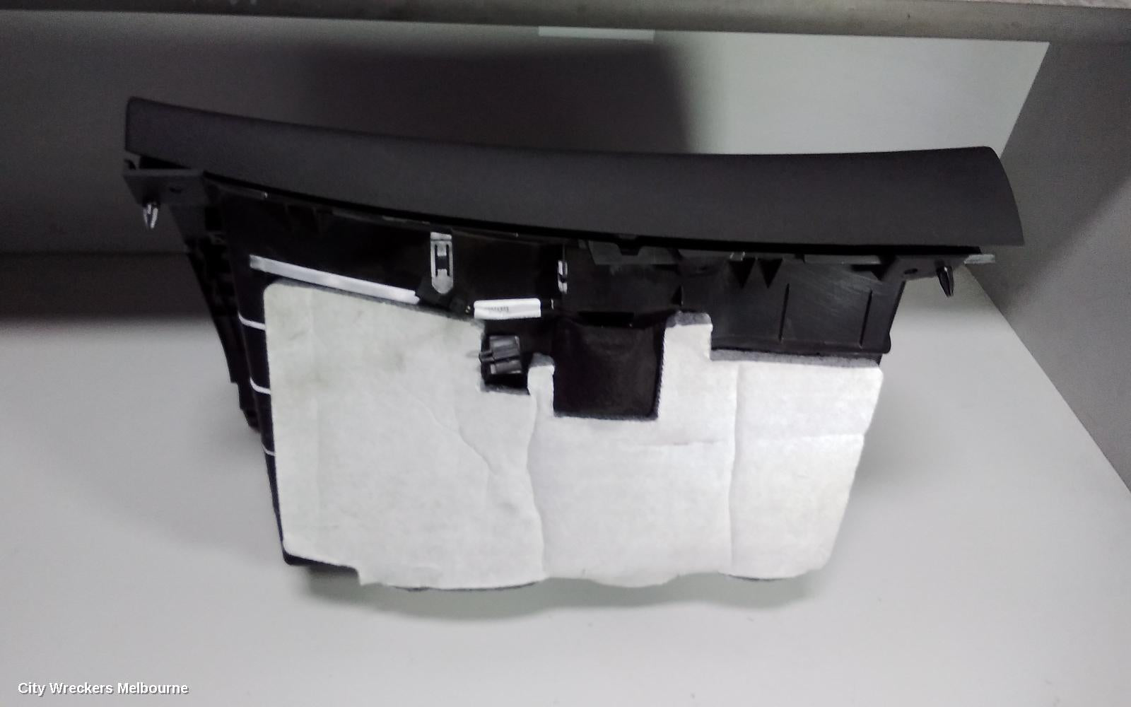 HOLDEN COMMODORE GLOVE BOX, VF, 05/2013 - 12/2017 - Image 2