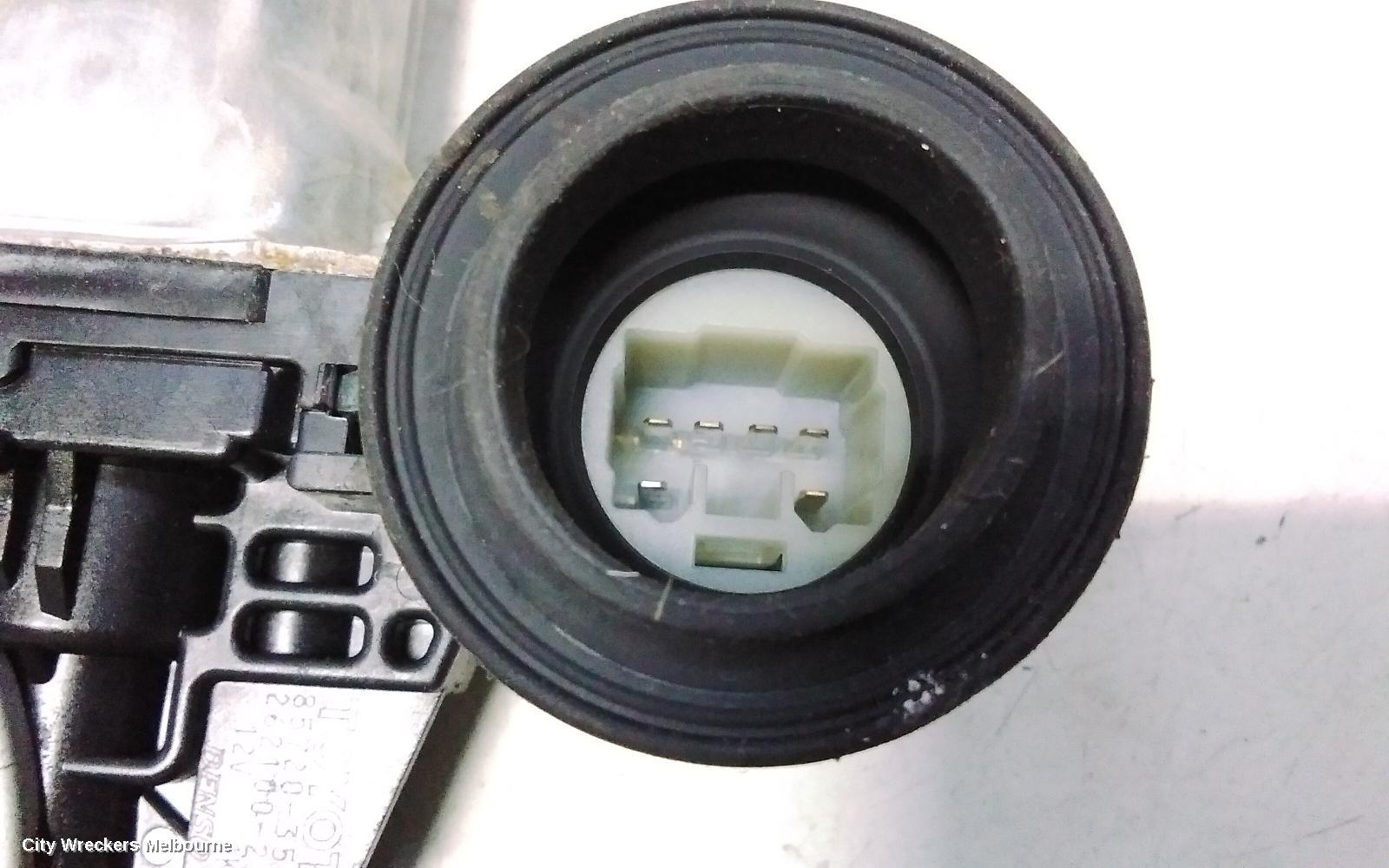 TOYOTA YARIS LEFT FRONT WINDOW REG/MOTOR, NCP9#, 3DR/5DR HATCH, 10/2005 - 07/2011 - Image 3