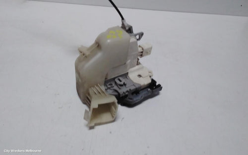 AUDI A5 DOOR/BOOT/GATE LOCK, RIGHT FRONT DOOR LOCK, 8T, DUAL ROW (7 PIN), P/N 8J2837016C, 11/2009 - 11/2016 - Image 2