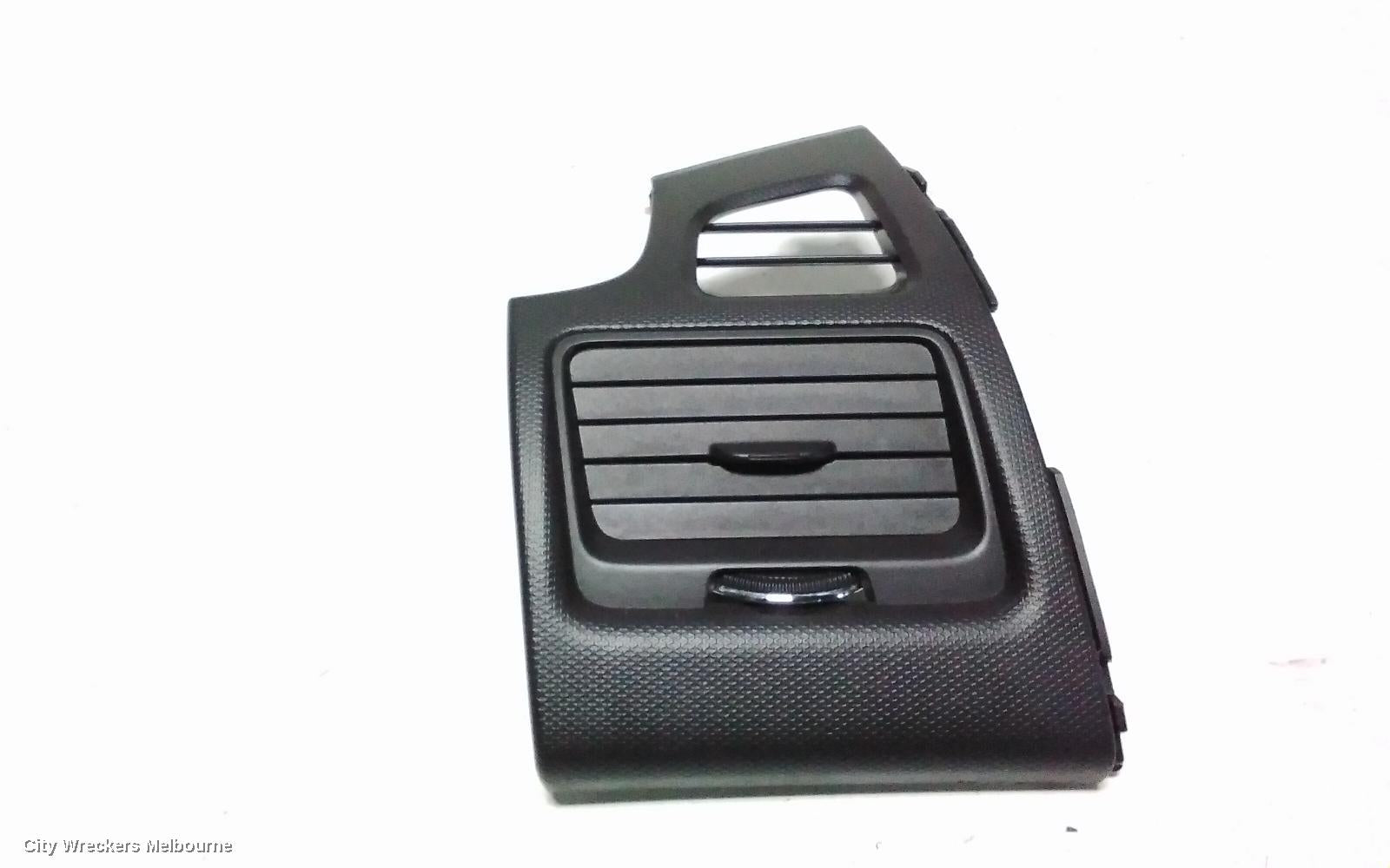 SUZUKI SWIFT, FZ, 02/2011 - 03/2017, LH AIR VENT : 115868 - Image 2