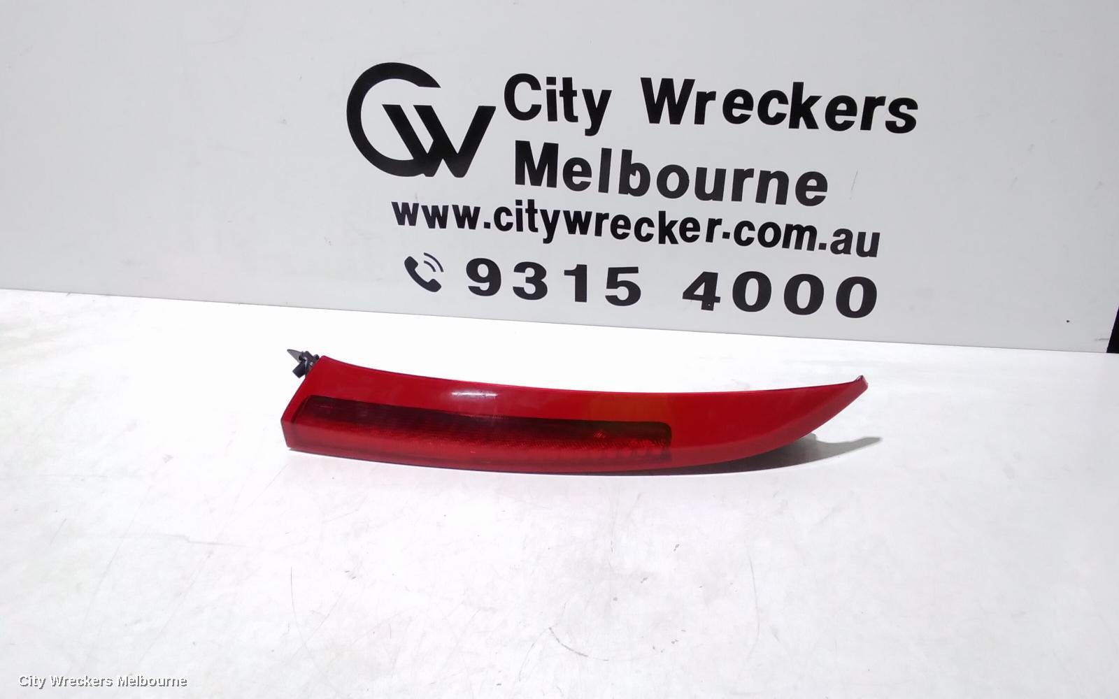VOLVO XC90 LEFT TAILLIGHT, UPPER, 07/2003 - 08/2006 - Image 2