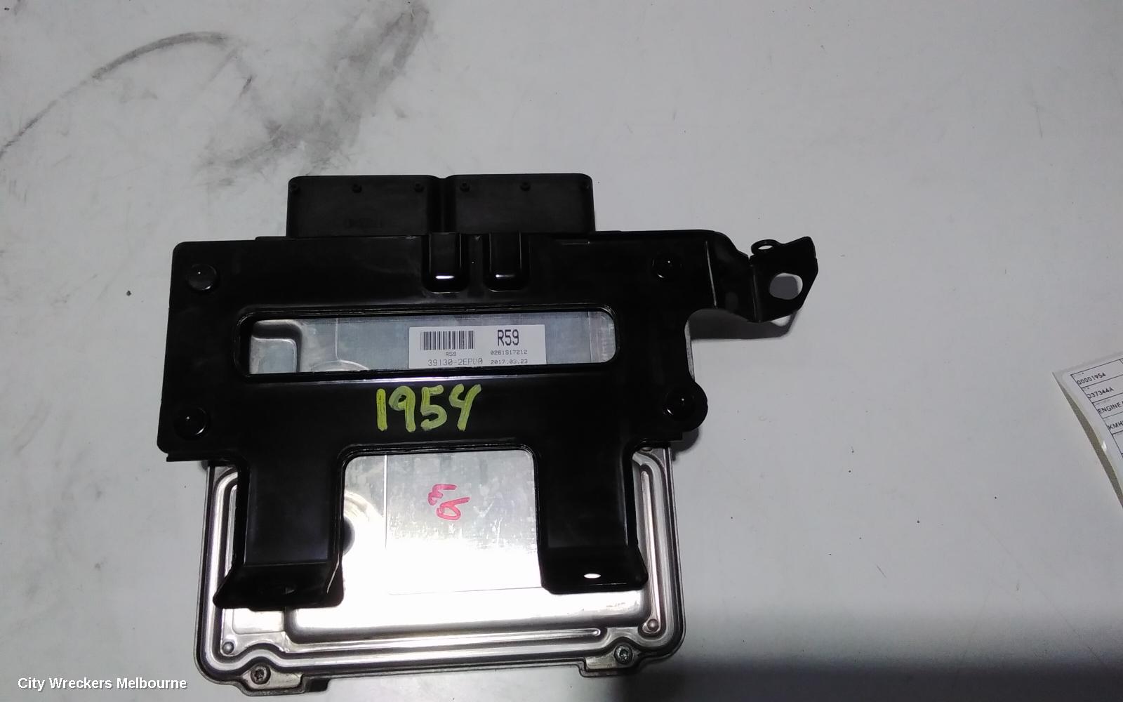 HYUNDAI I30 ECU, ENGINE ECU, 2.0, PETROL, ECU ONLY, PD, 03/2017 ONWARDS - Image 1