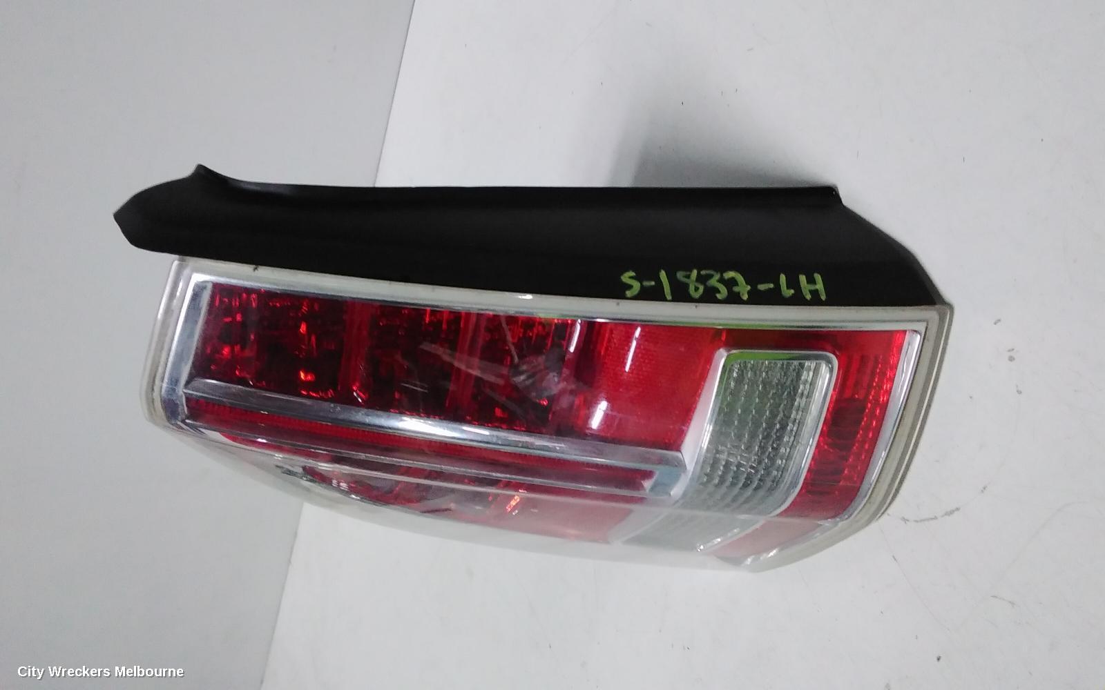 CHRYSLER 300C LEFT TAILLIGHT, LX2, 07/2012 - 12/2014 - Image 3