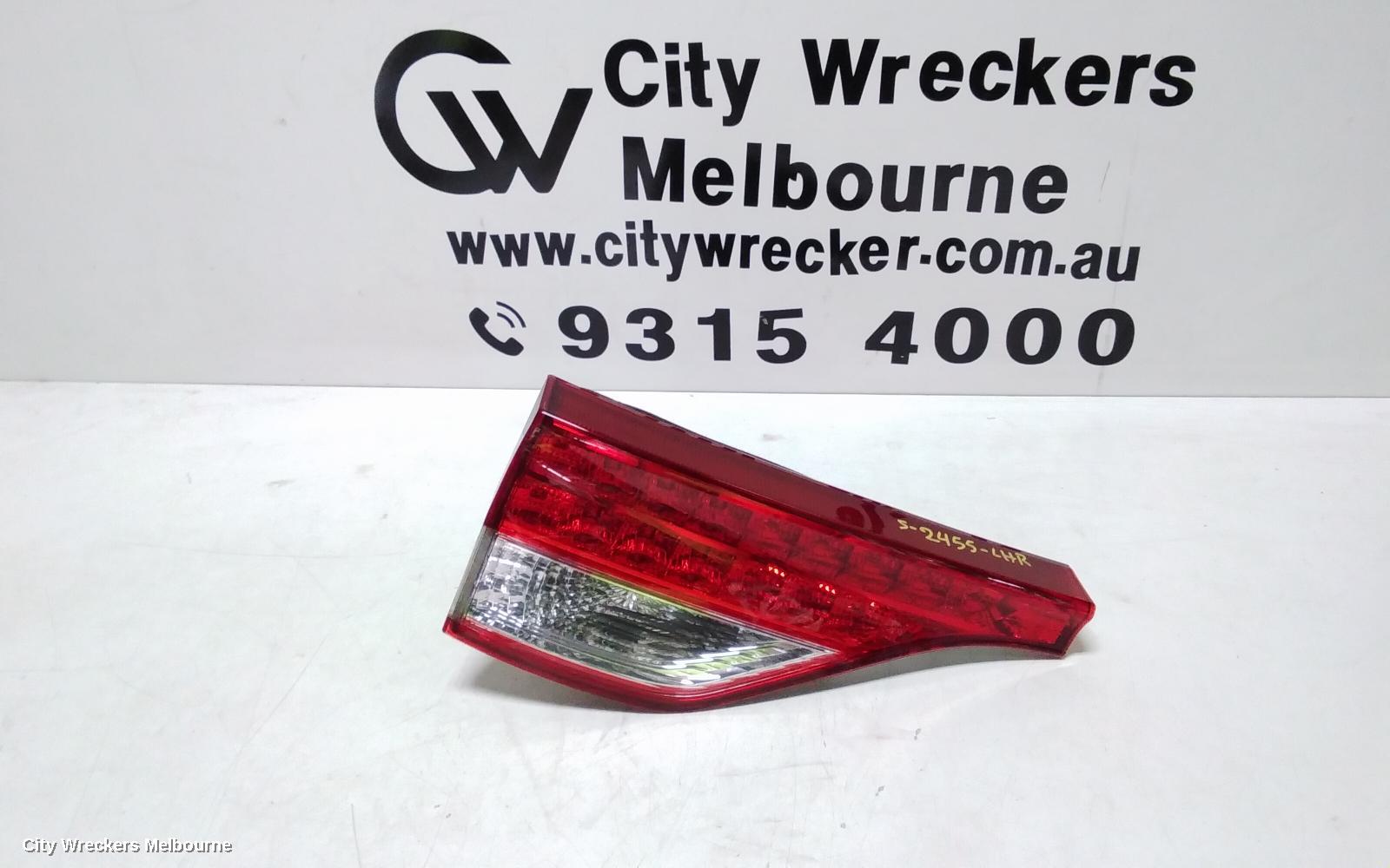 TOYOTA ESTIMA REAR GARNISH, TAILGATE LAMP (LH SIDE), XR50, RED/CLEAR, LENS# 28209, 09-19 (IMPORT) - Image 1